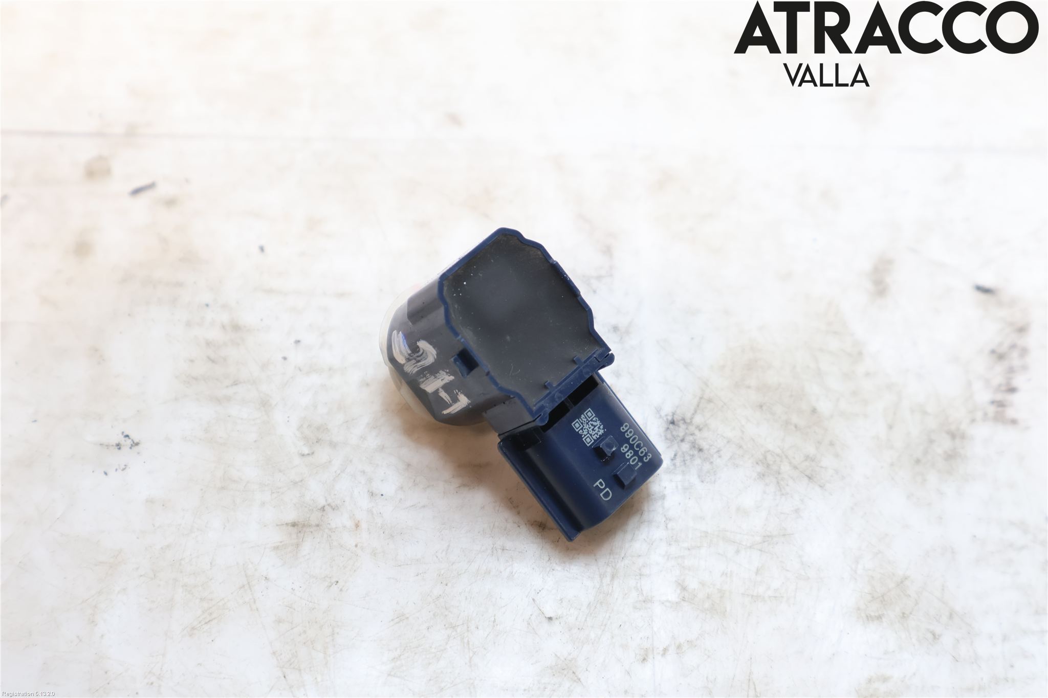 Mitsubishi OUTLANDER 13-21 Parkeringshjälp Frontsensor