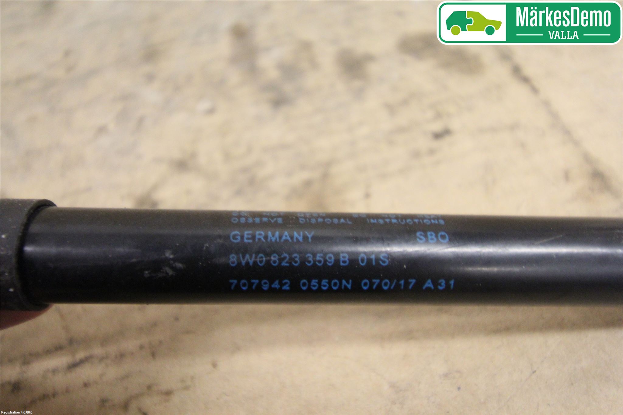 Audi A5 17- Gasfjäder Motorhuv