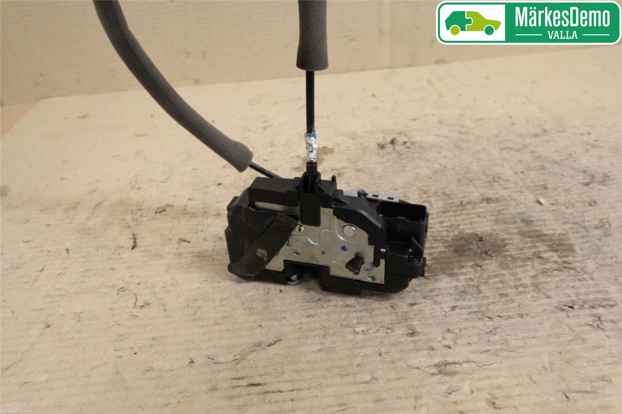 Nissan PULSAR Låskista-Dörrlås