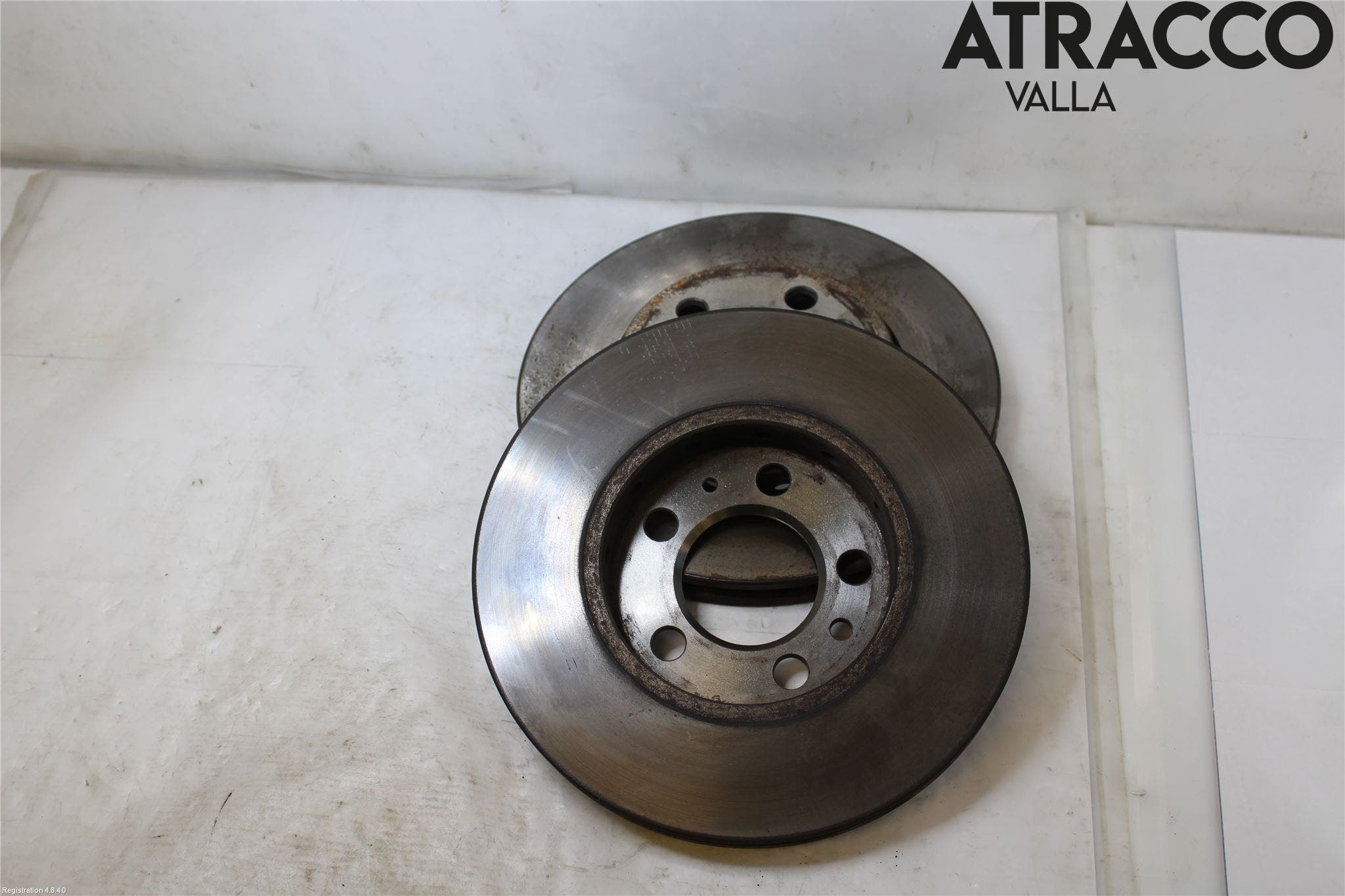 Volkswagen VW POLO 02-05 Bromsskiva Fram