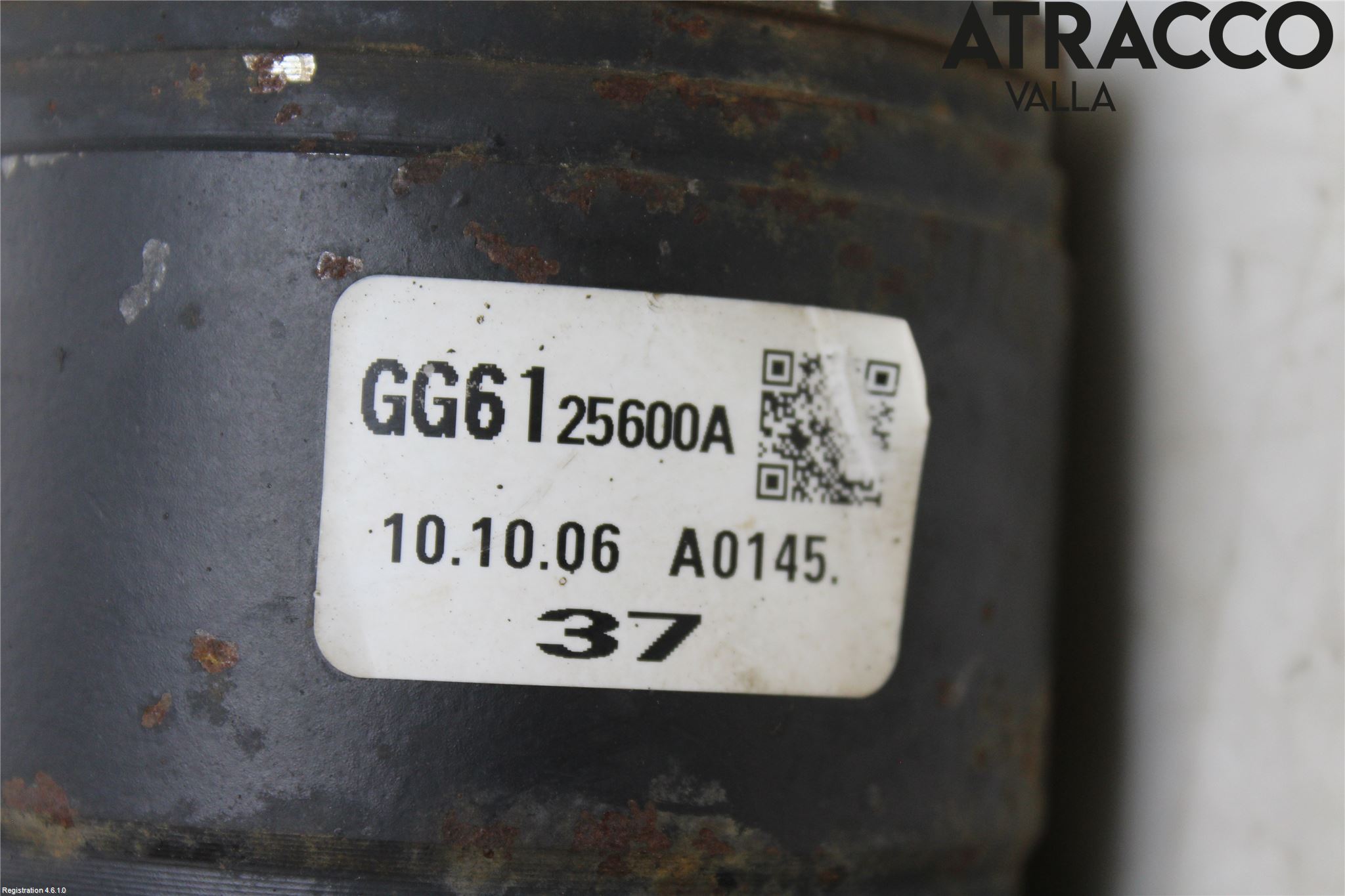 Mazda 5 10-18 Drivaxel Fram Vänster