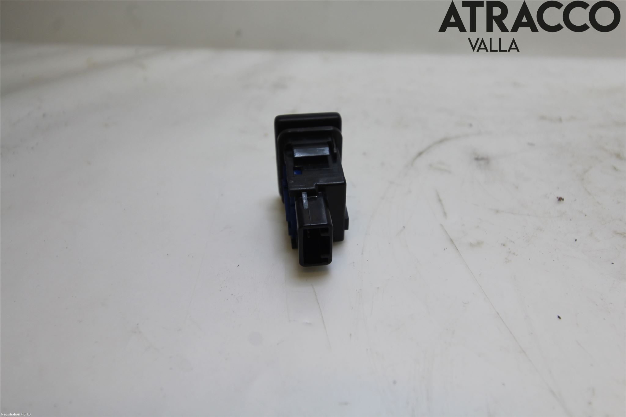 Toyota RAV4 13-18 Strömställare Baklucka