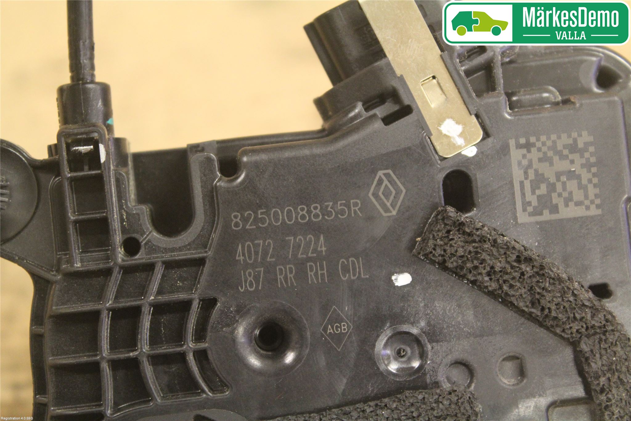 Renault CAPTUR 13-19 Låskista-Dörrlås