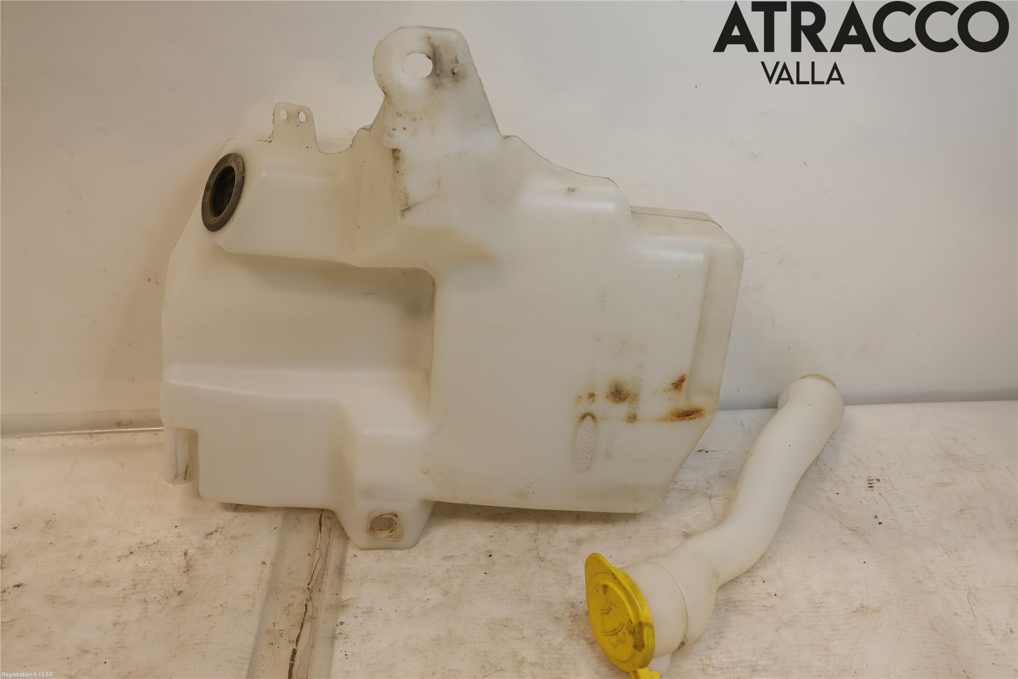 Ford KUGA 13-16 Spolartank Vindruta-Strål