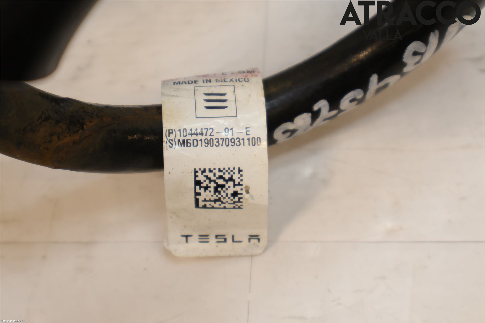 Tesla MODEL 3 17- Fjäder Bak
