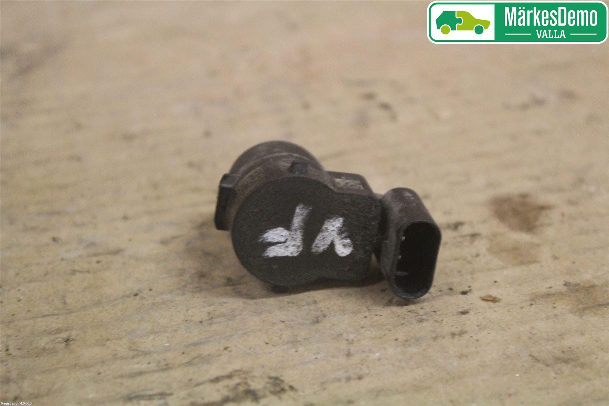 BMW 3 E90/91 SED/TOU 05-12 Parkeringshjälp Frontsensor