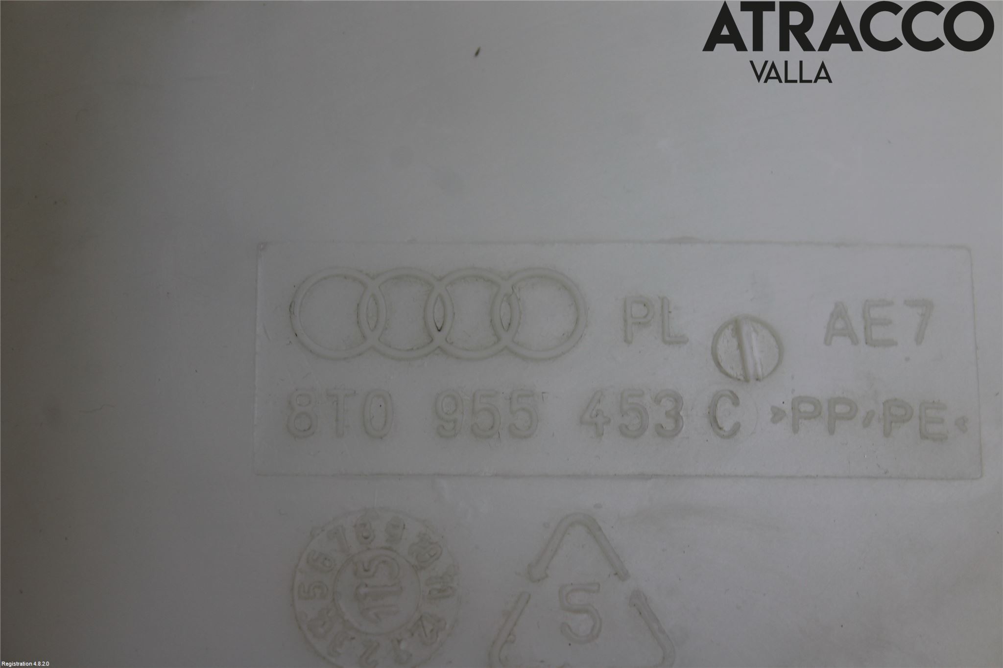 Audi A4 12-15 Spolartank Vindruta-Strål