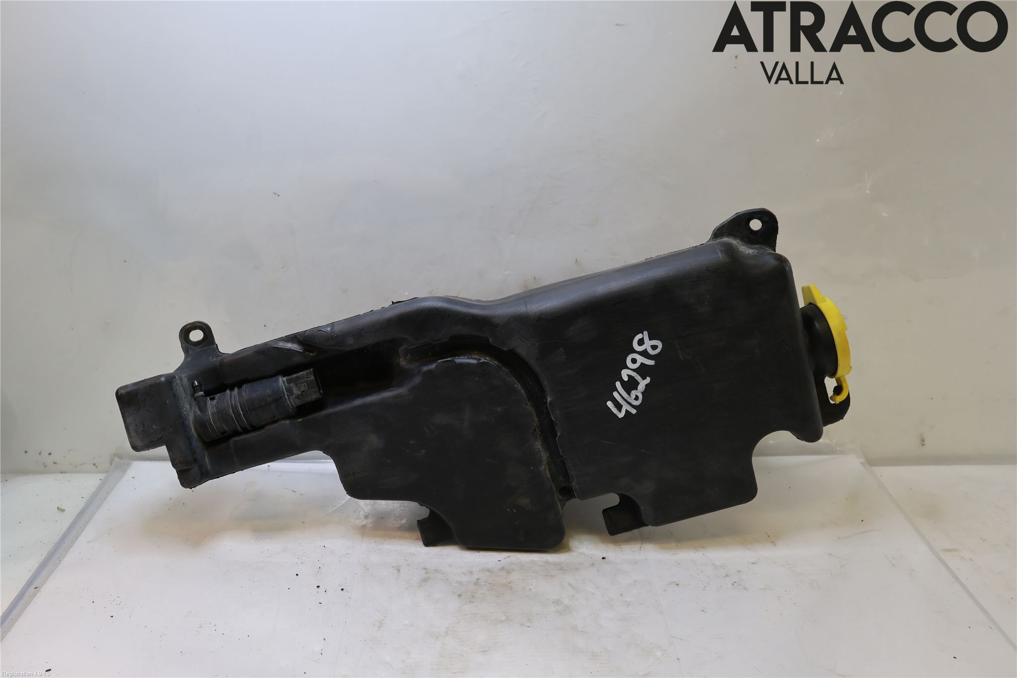 Dodge PICK UP RAM 81- Spolartank Vindruta