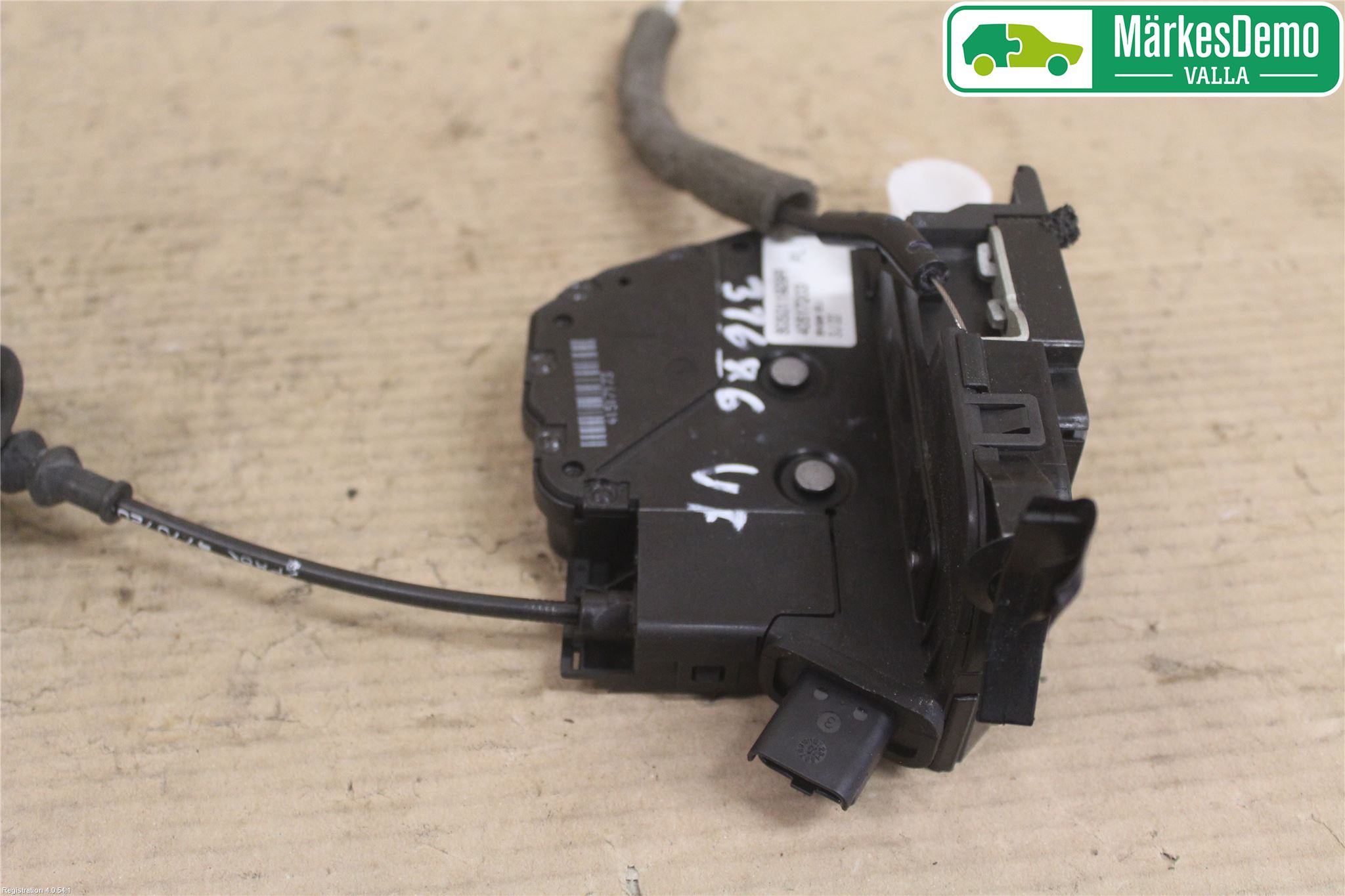 Renault CLIO IV 12-16 Låskista-Dörrlås