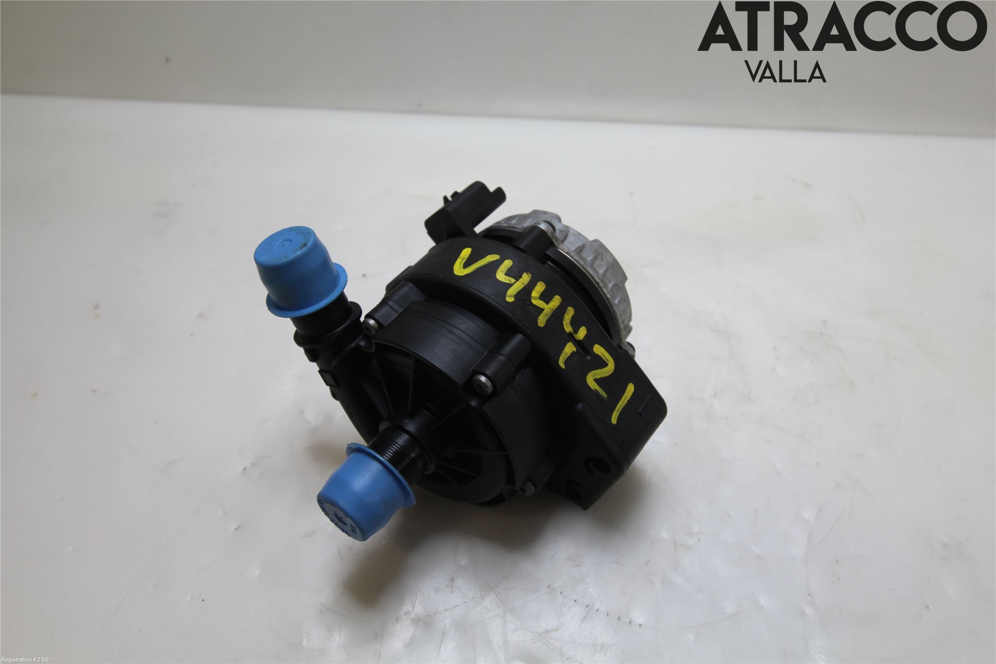 Nissan NV300 16-22 Vattenpump