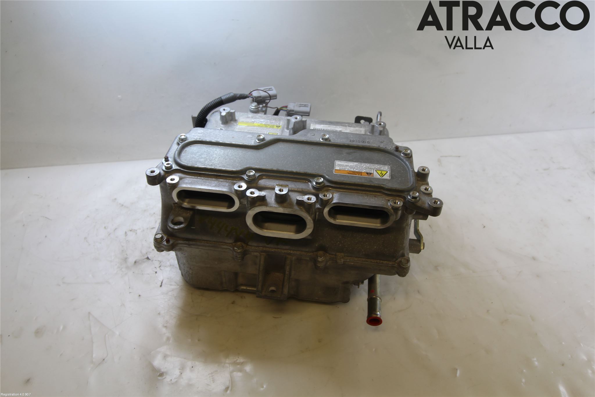 Mitsubishi OUTLANDER 13-21 Hybridconverter