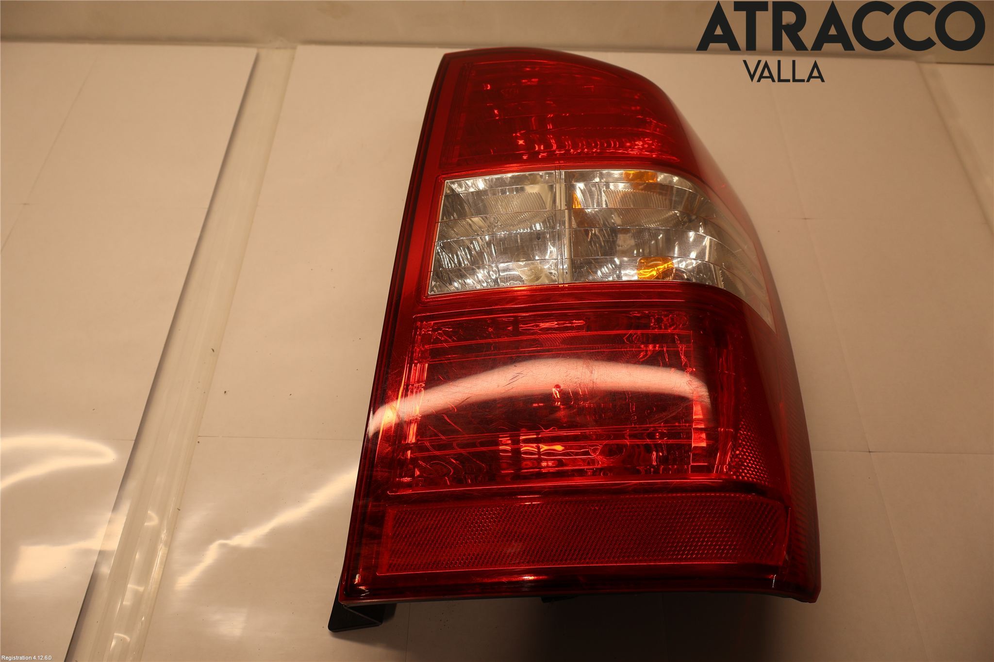 Kia CARNIVAL Bakljus Höger