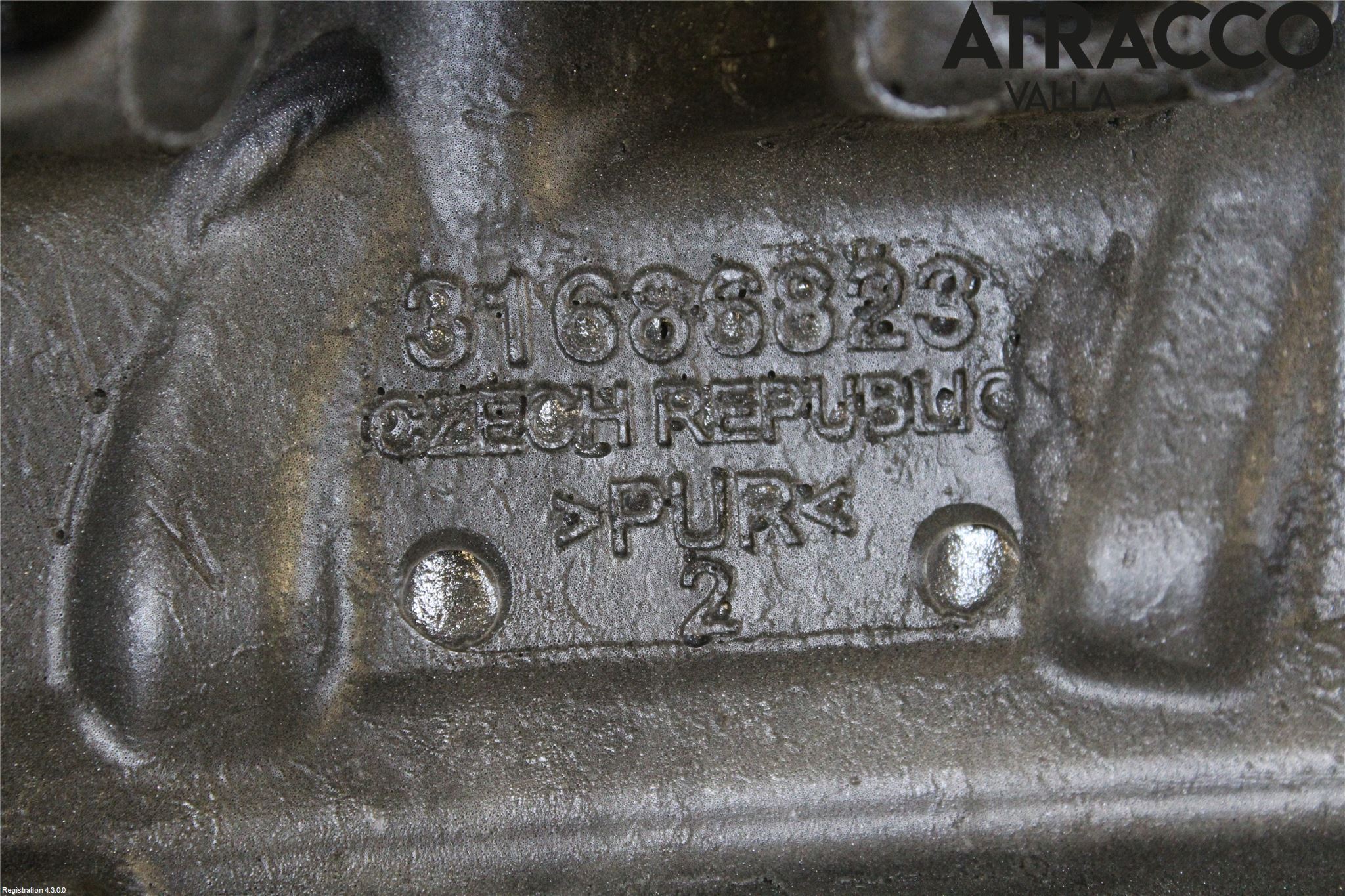 Volvo V60 19- Motorkåpa