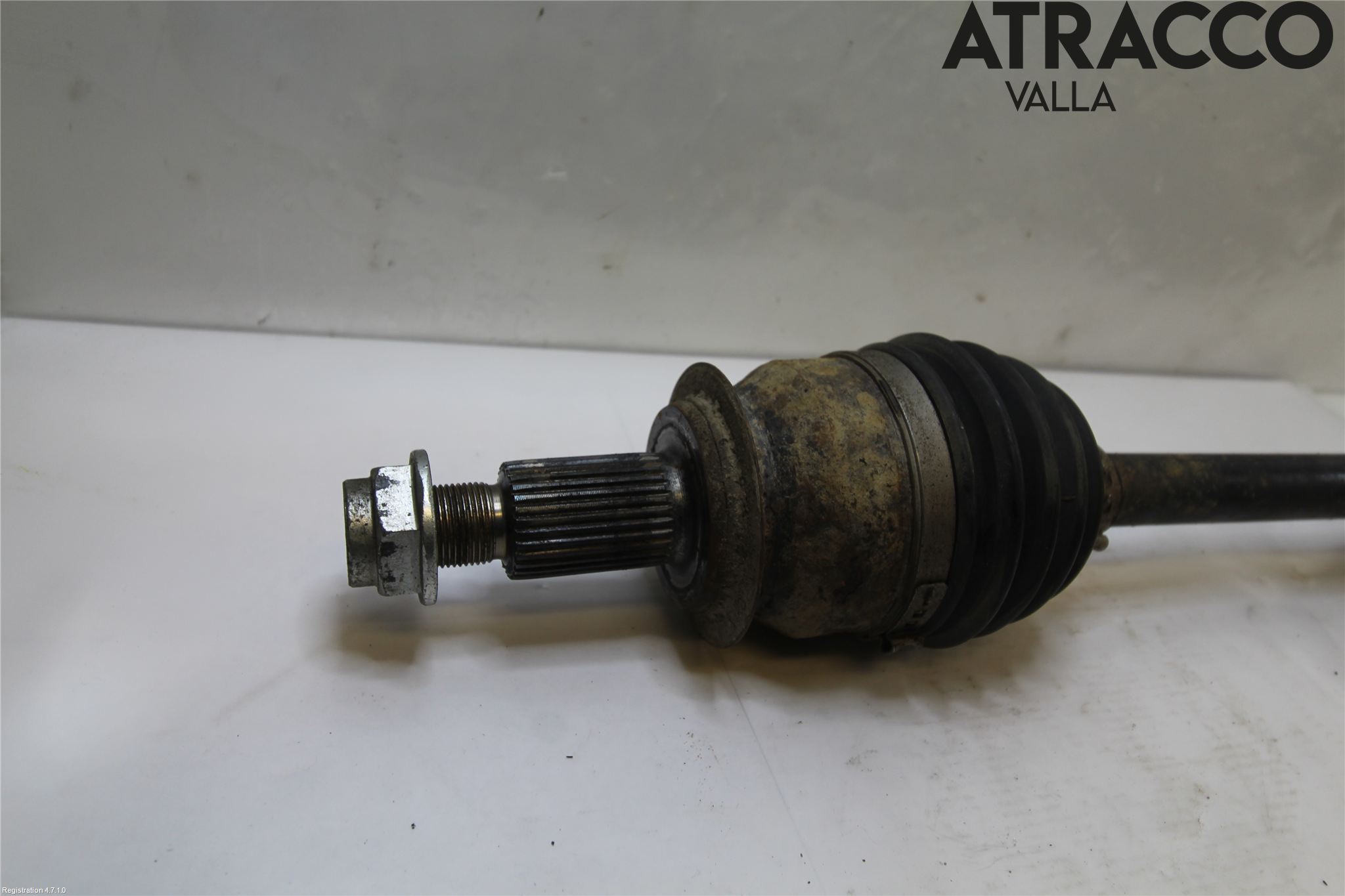 Mazda CX-5 17- Drivaxel Fram Vänster