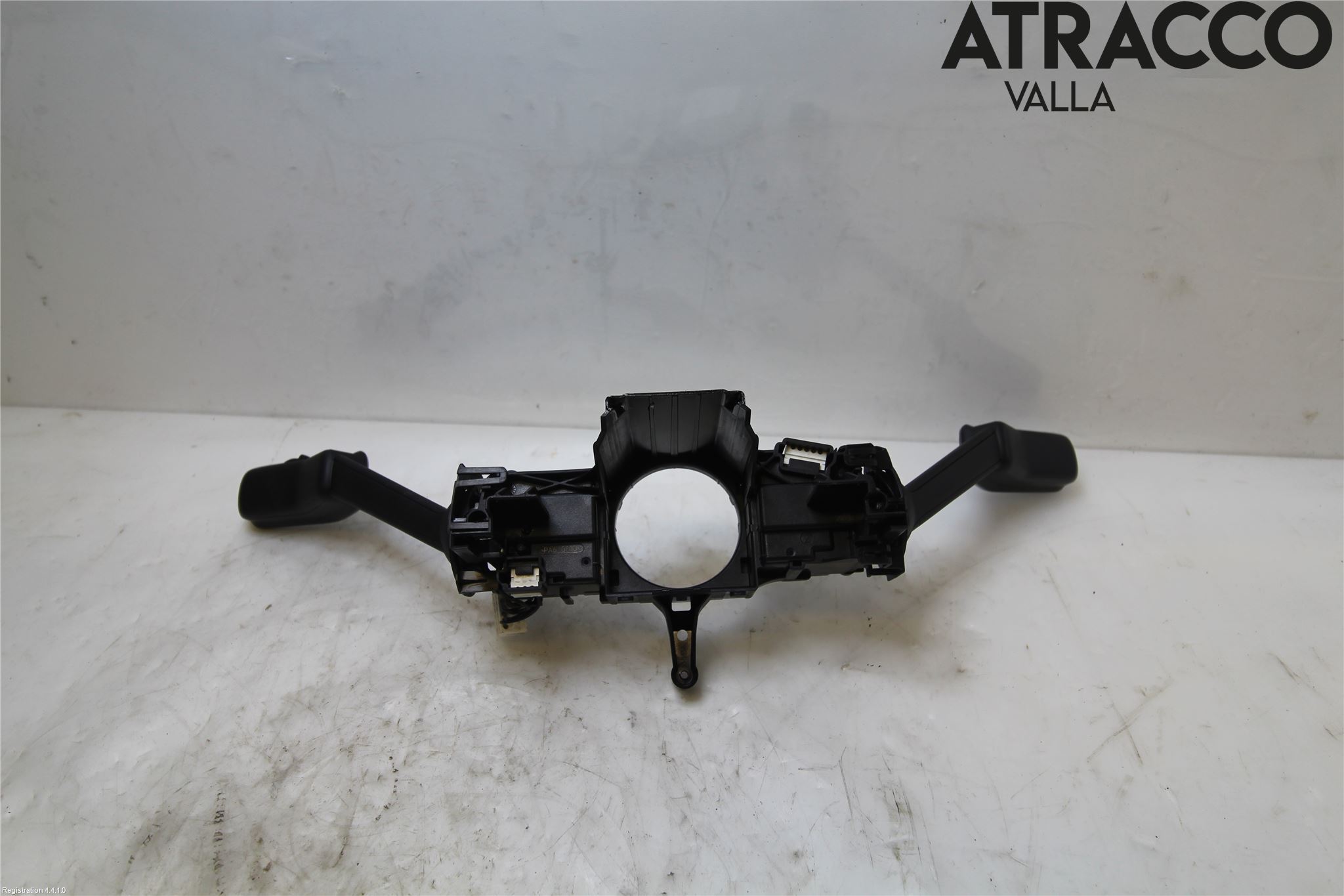 Volkswagen VW GOLF / E-GOLF VII 13-20 Spakcentral