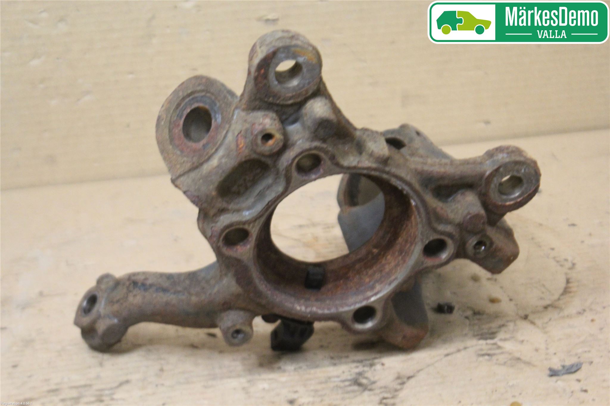 Audi A3/S3 05-13 Styrspindel Lagerhus Vä