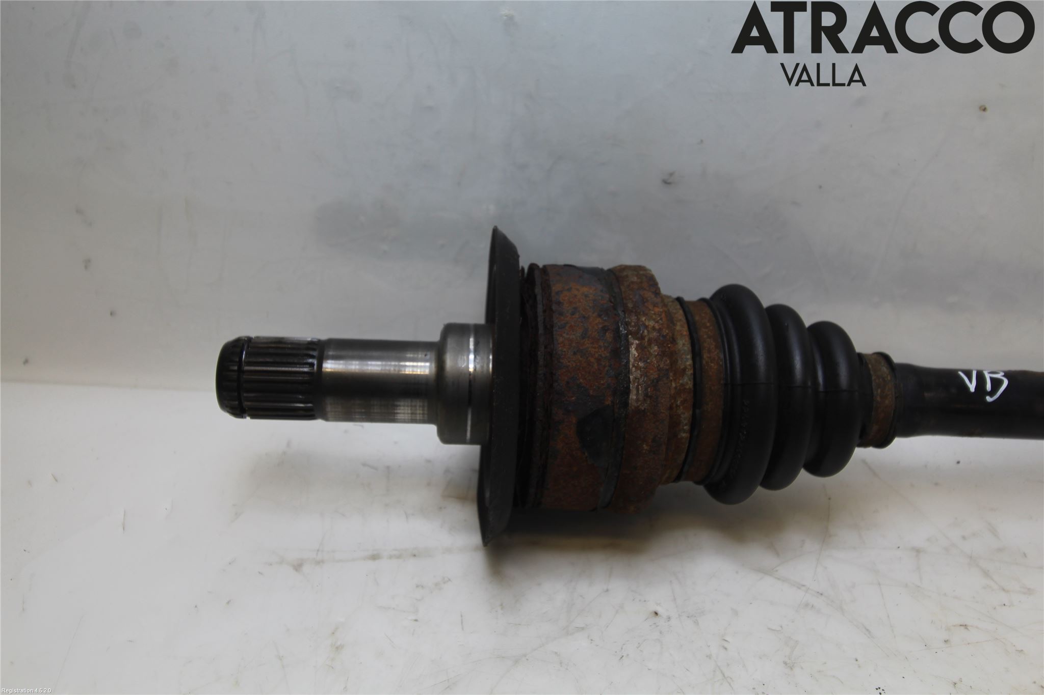 BMW 3 F30/F31/F80 12-19 Drivaxel Bak Vänster