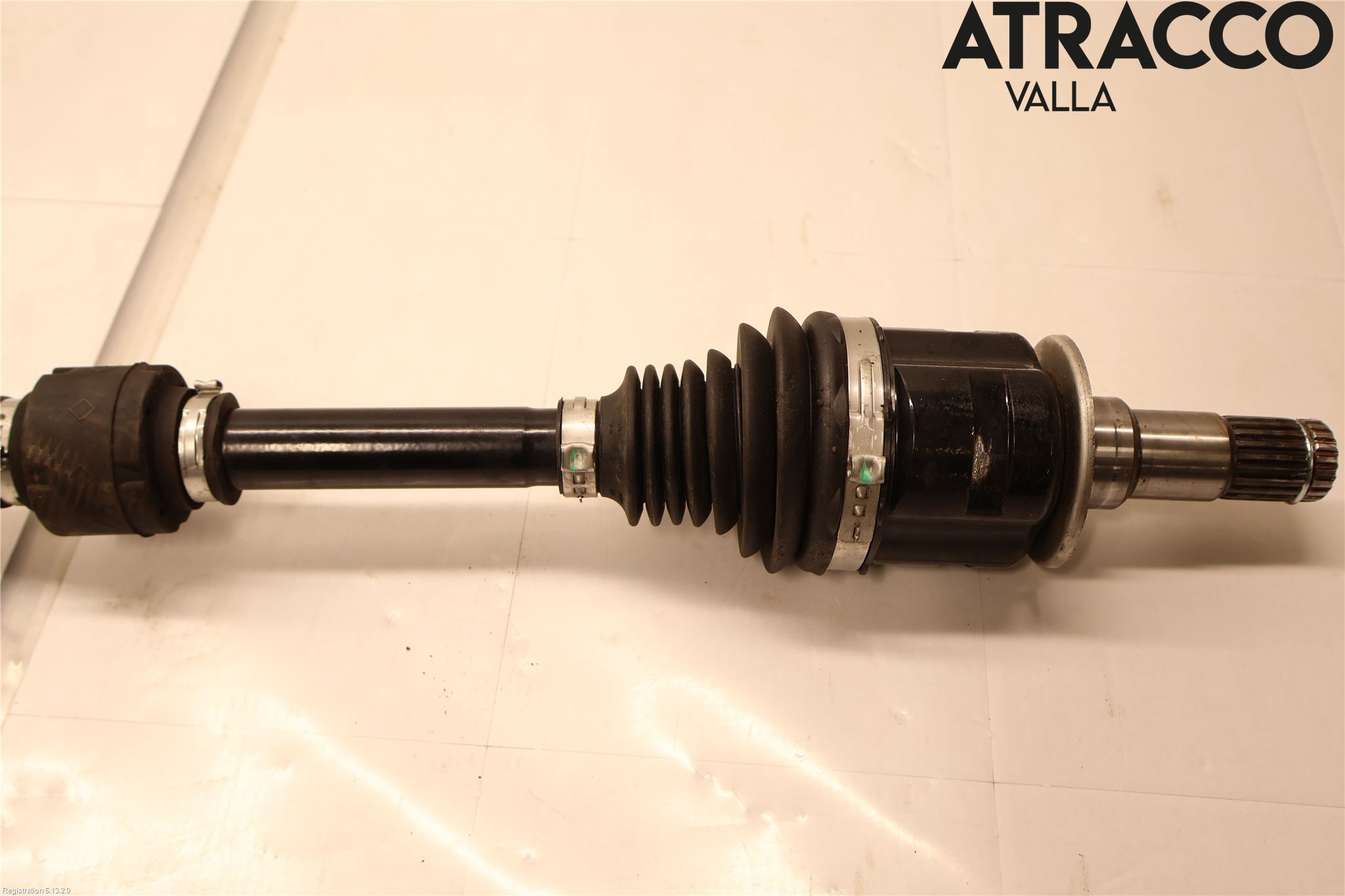 Toyota YARIS XP21 20- Drivaxel Fram Höger