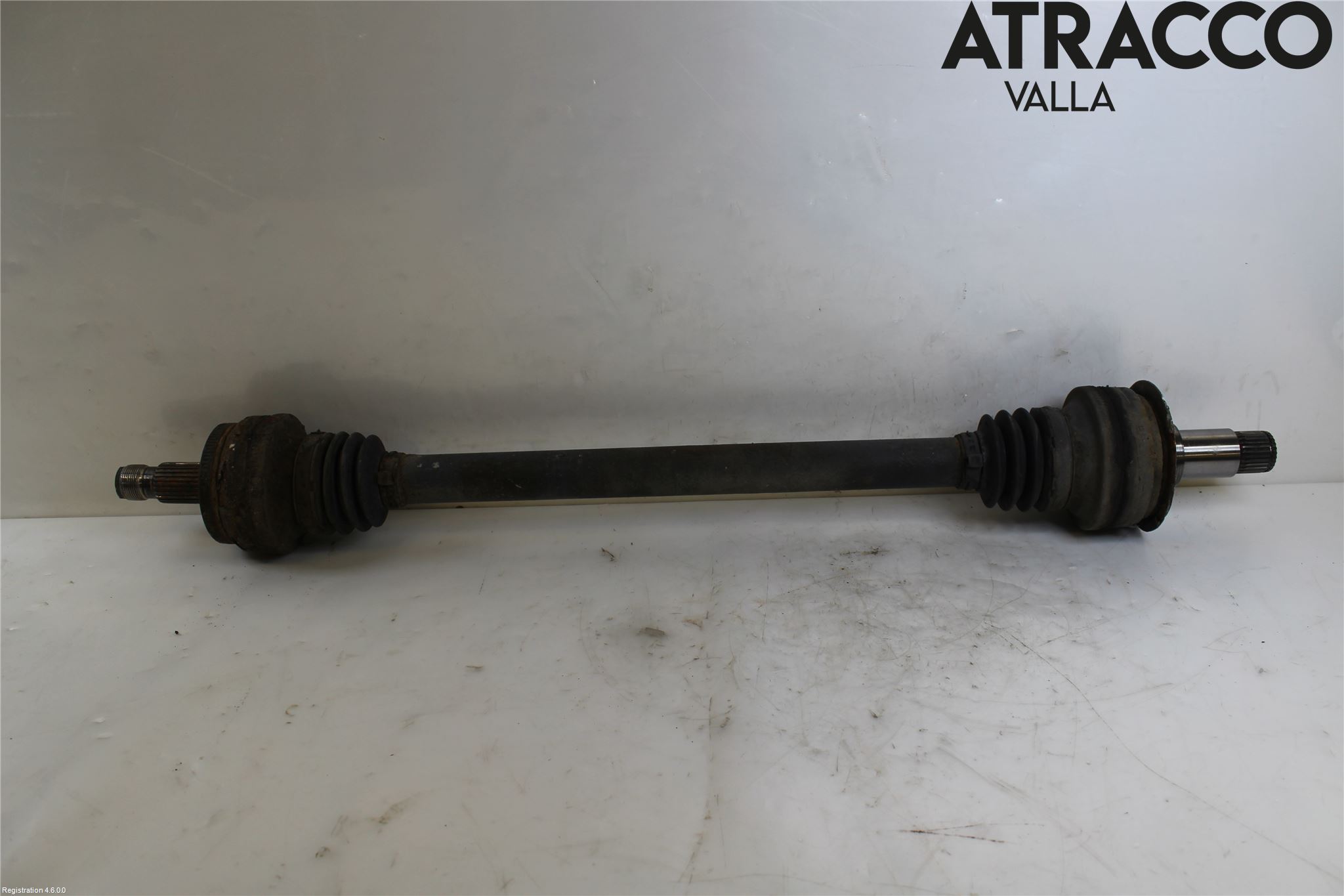 Mercedes-Benz MB C-KLASS (W204) 07-15 Drivaxel Bak Vänster