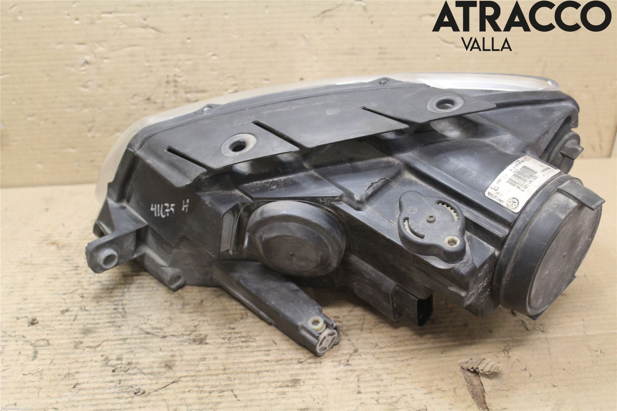 Volkswagen VW PASSAT 05-11 Strålkastare Höger