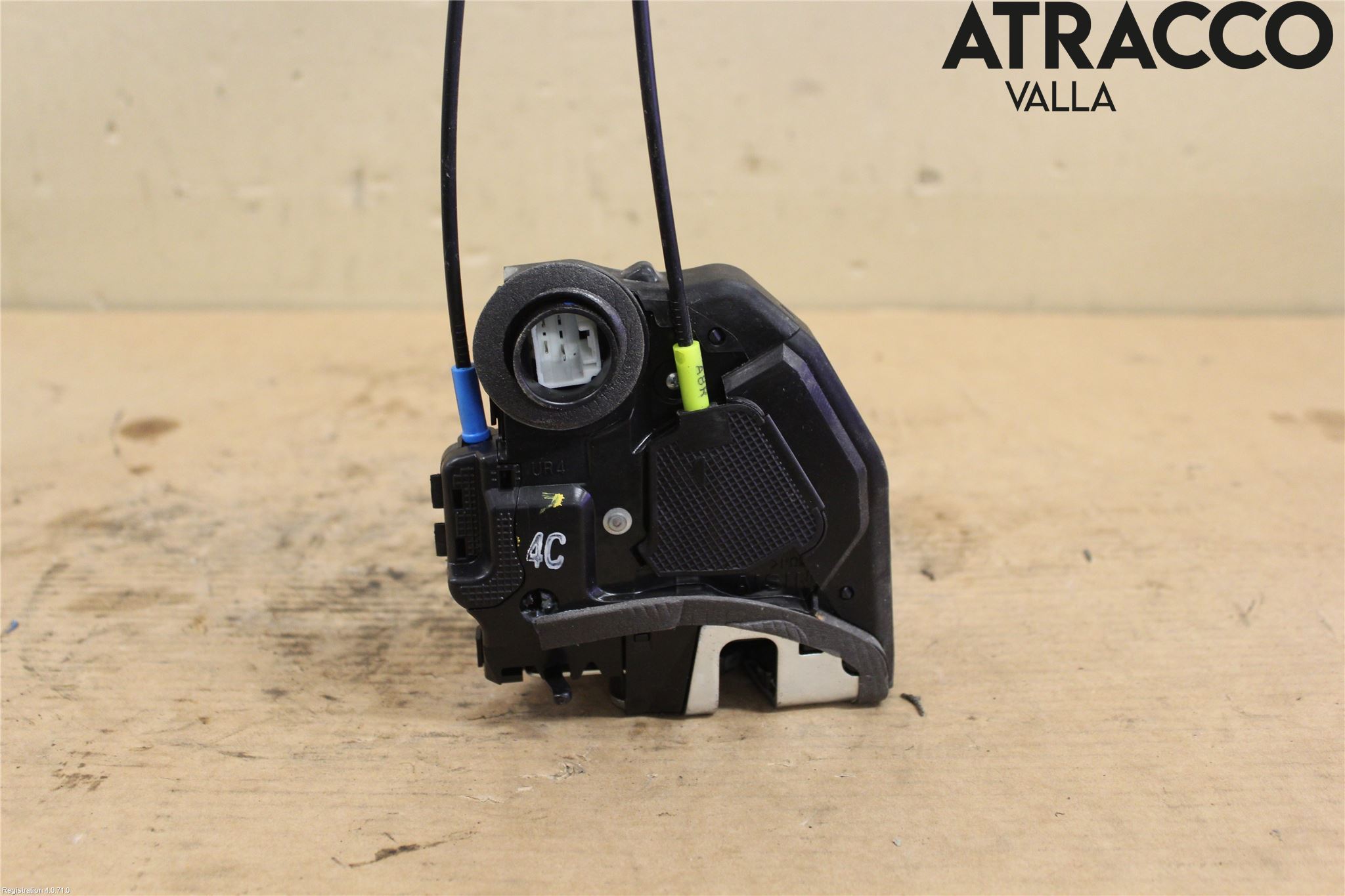 Toyota AURIS 13-19 Låskista-Dörrlås