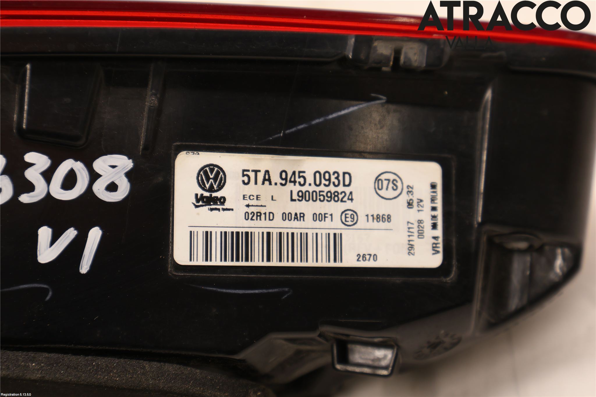 Volkswagen VW TOURAN 16- Bakljus Lucka Vä