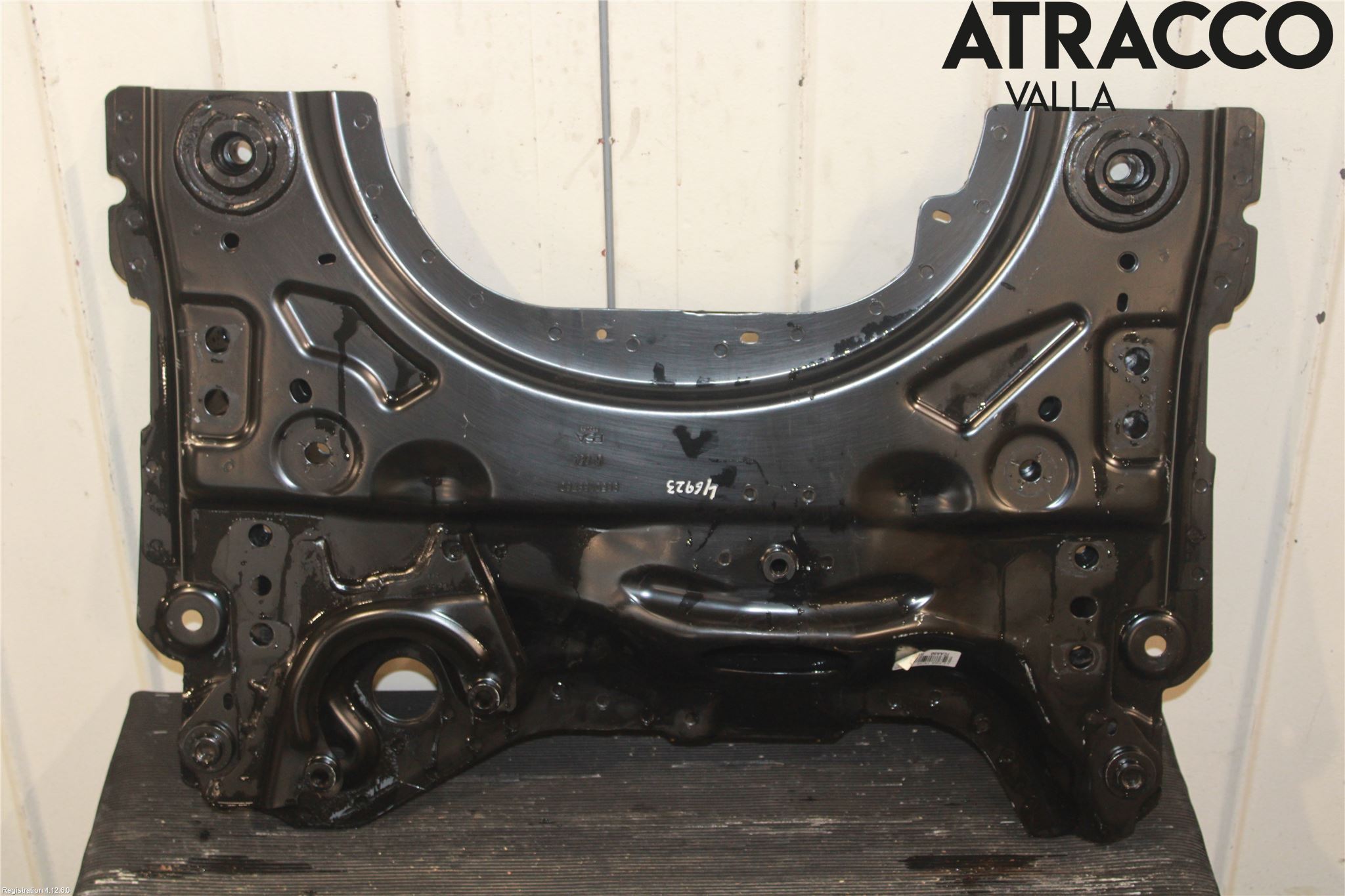 Peugeot 3008 / E-3008 24- Framvagnsbalk