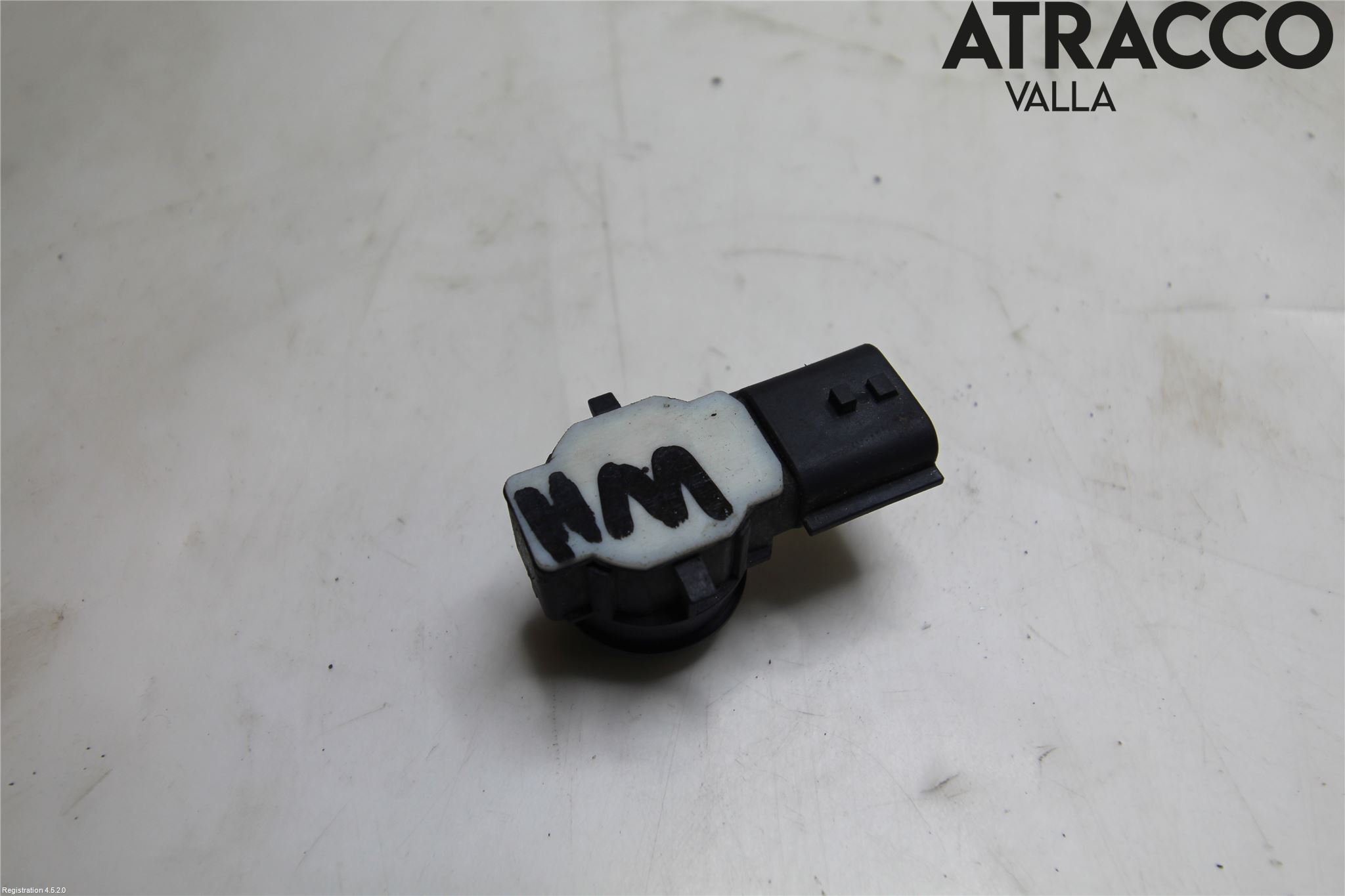 Renault CLIO IV 16-19 Parkeringshjälp Frontsensor