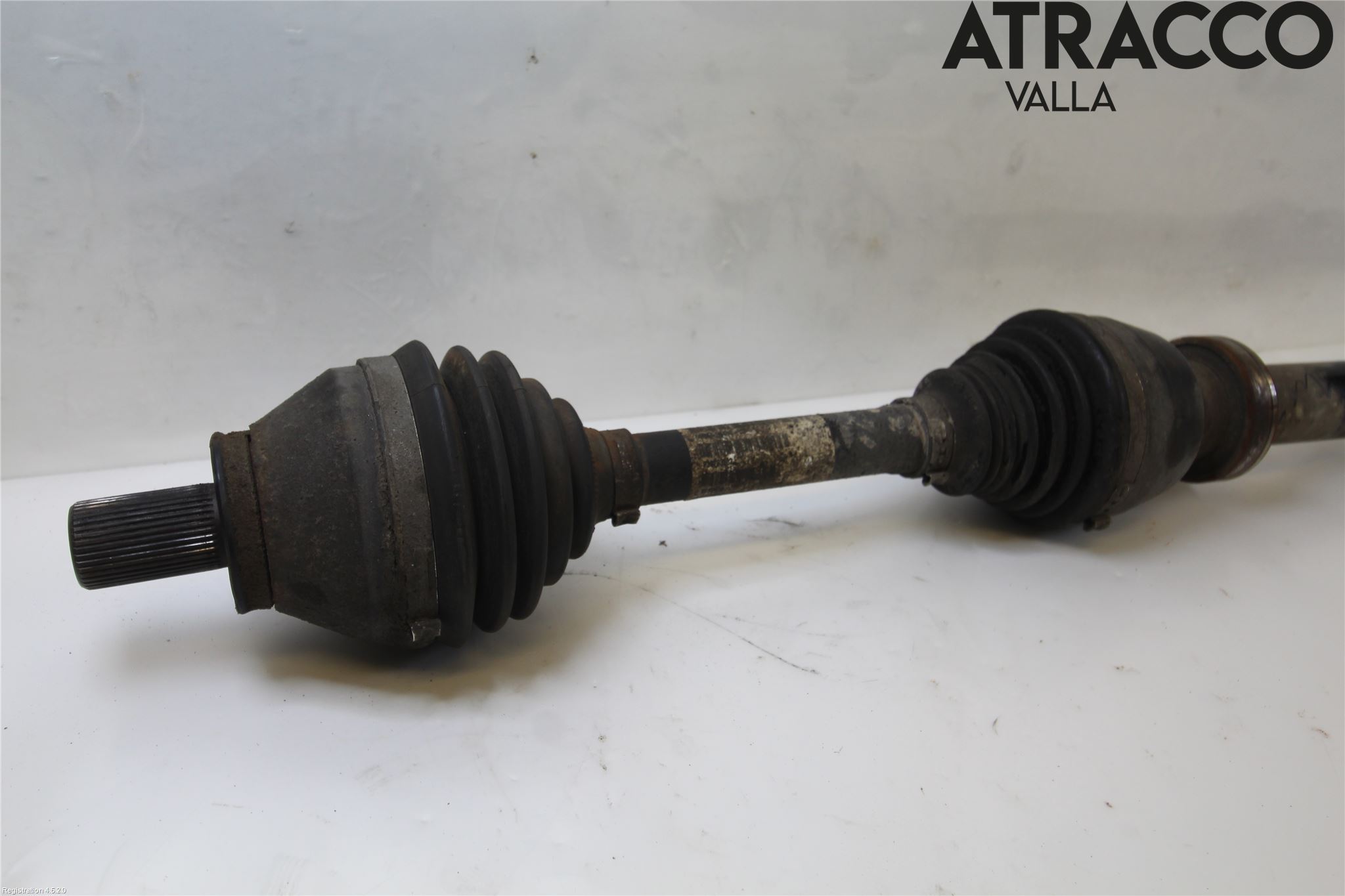 Volvo V70 08-13 Drivaxel Fram Höger