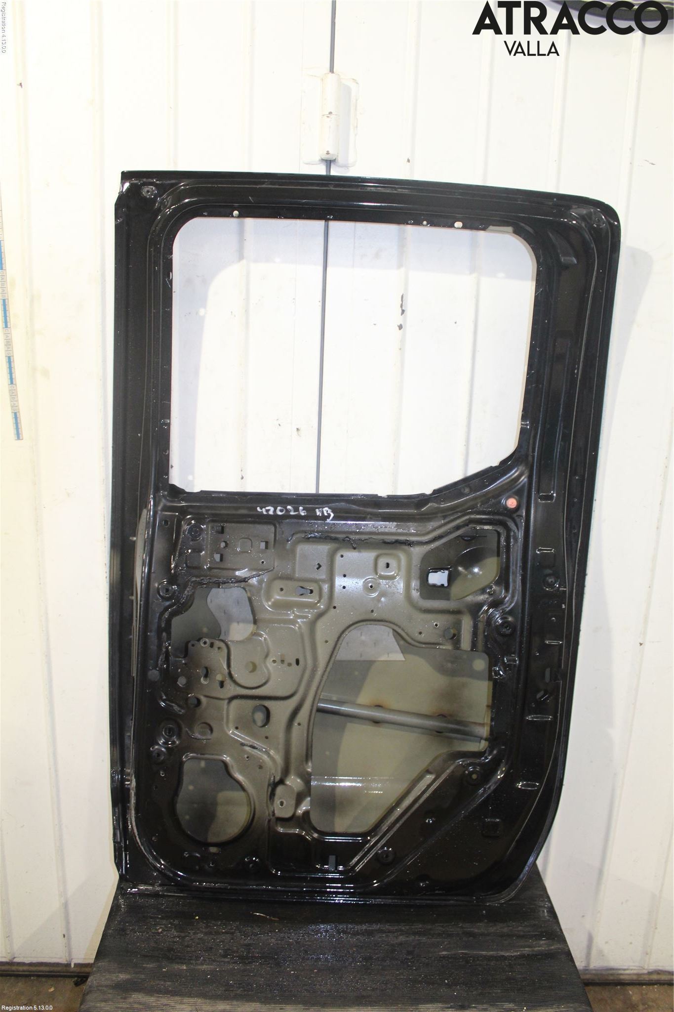 Nissan NAVARA 05-16 Dörr Bak Höger