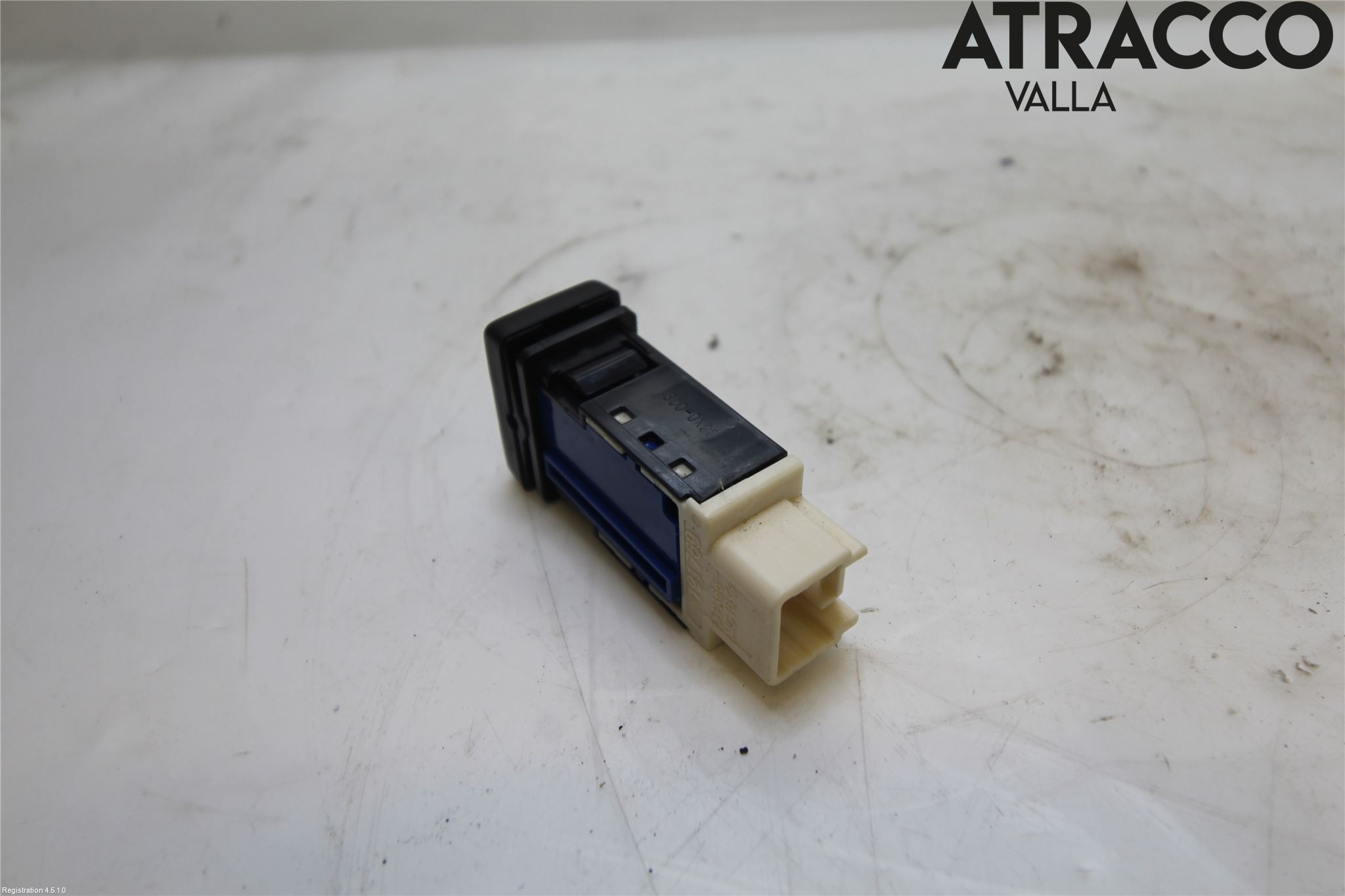 Toyota RAV4 13-18 Strömställare Stolvärme