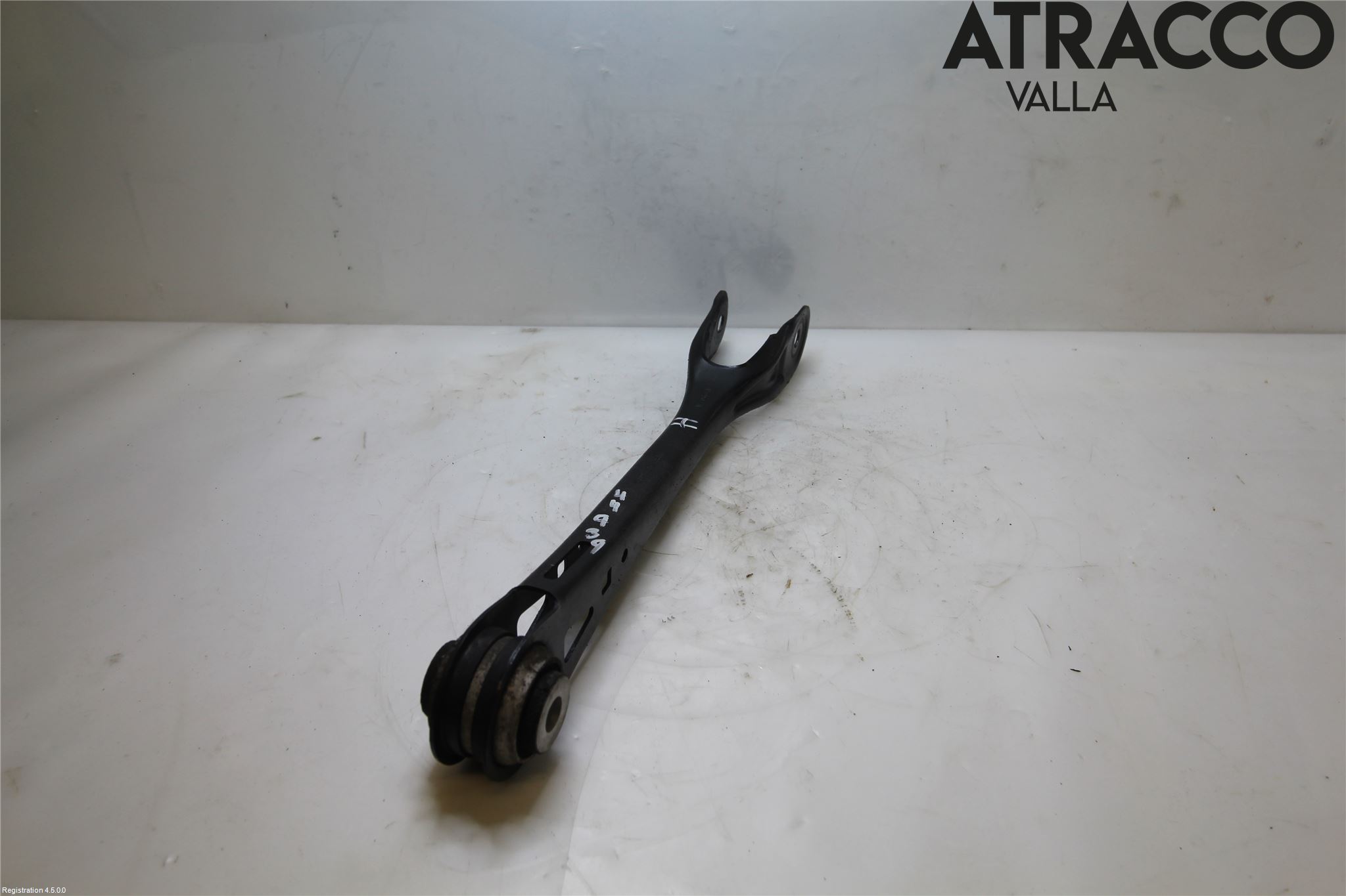 BMW 5 G30/G31/F90 17-23 Bärarm Bak Vä-Hö