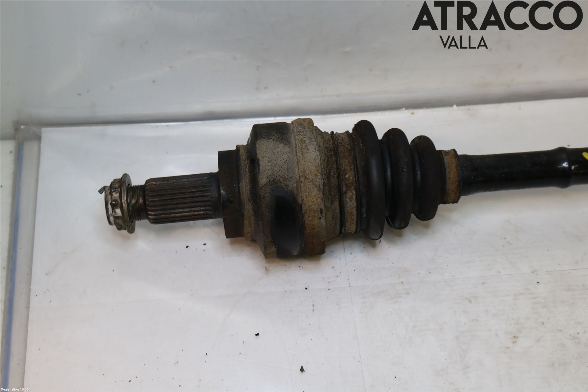 BMW 3 F30/F31/F80 12-19 Drivaxel Bak Vänster