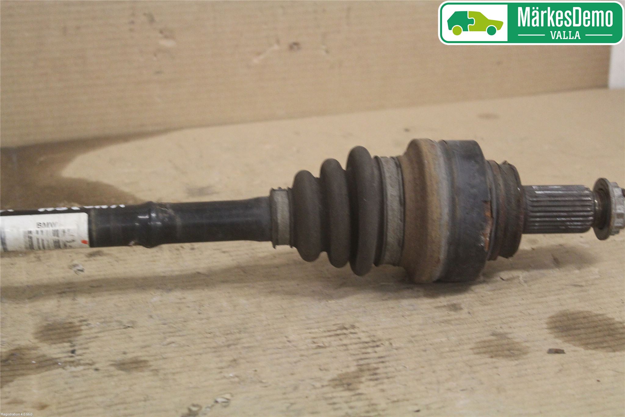 BMW 3 F30/F31/F80 12-19 Drivaxel Bak Vänster