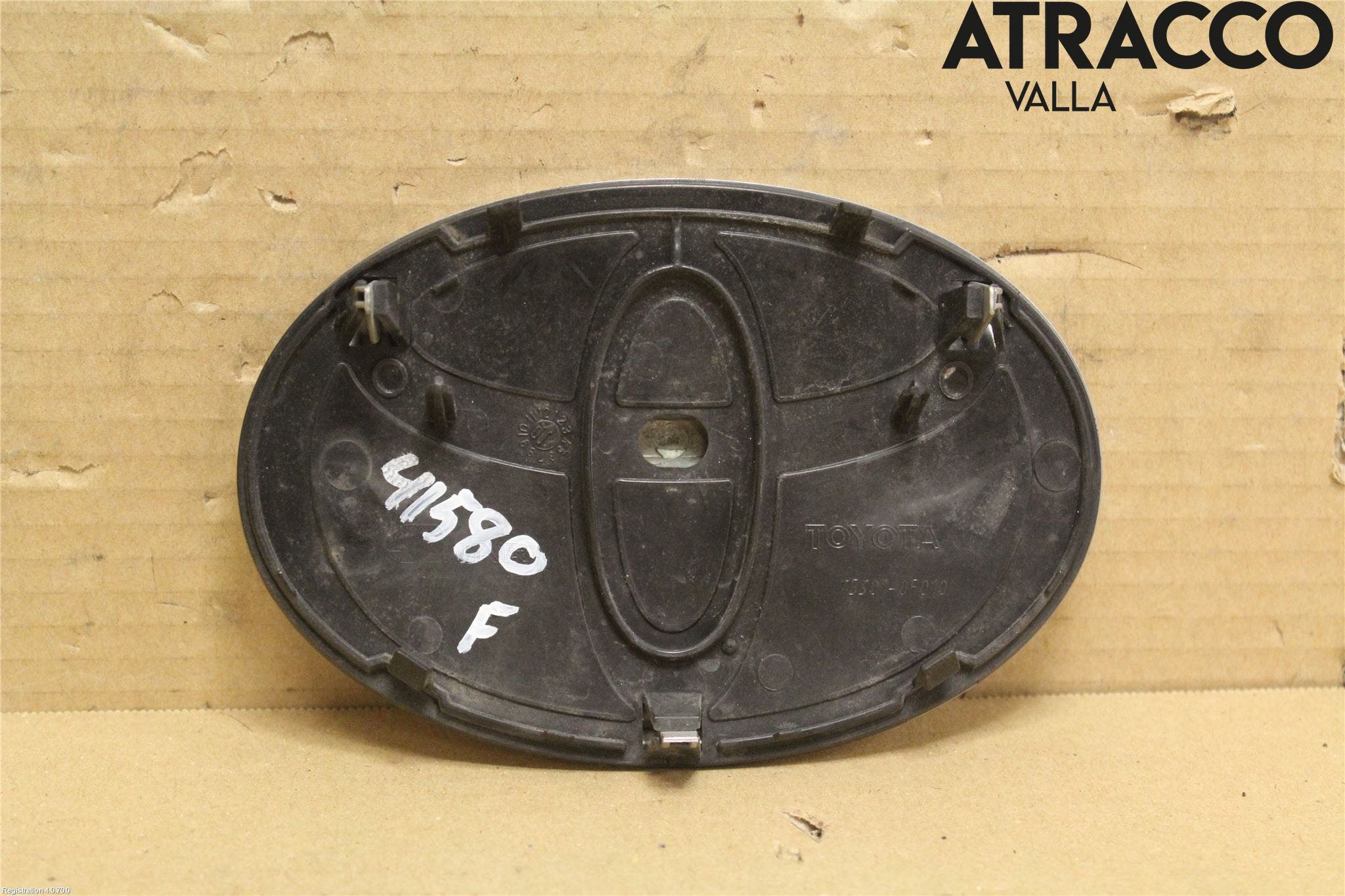 Toyota COROLLA VERSO 08-09 Emblem