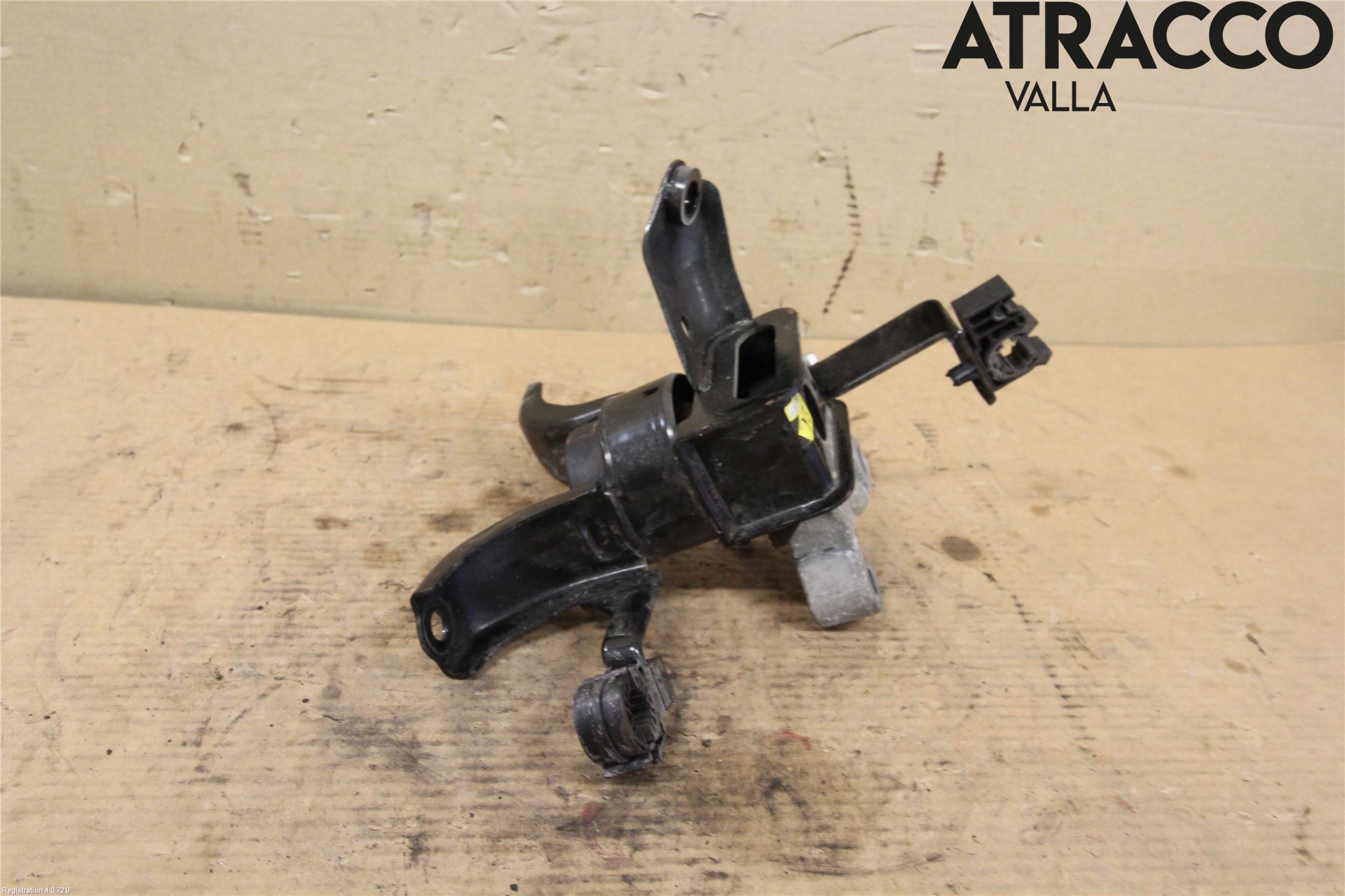 Toyota AURIS 13-19 Motorfäste