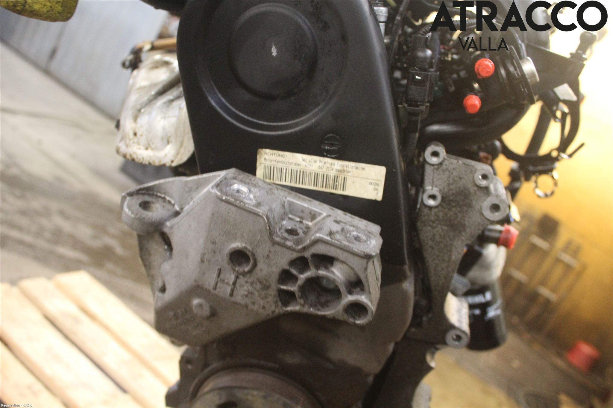 Volkswagen VW BORA Motor Bensin