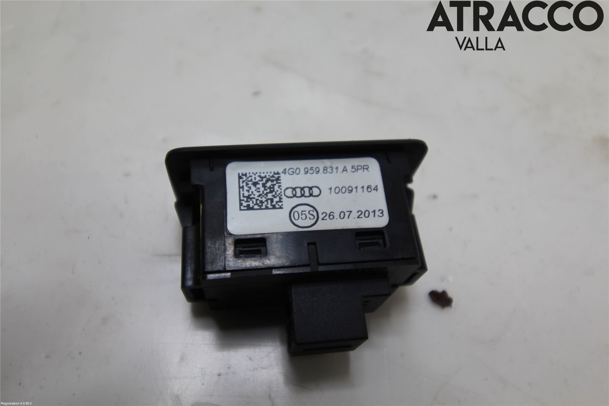 Audi A6 ALLROAD 12-18 Strömställare Baklucka