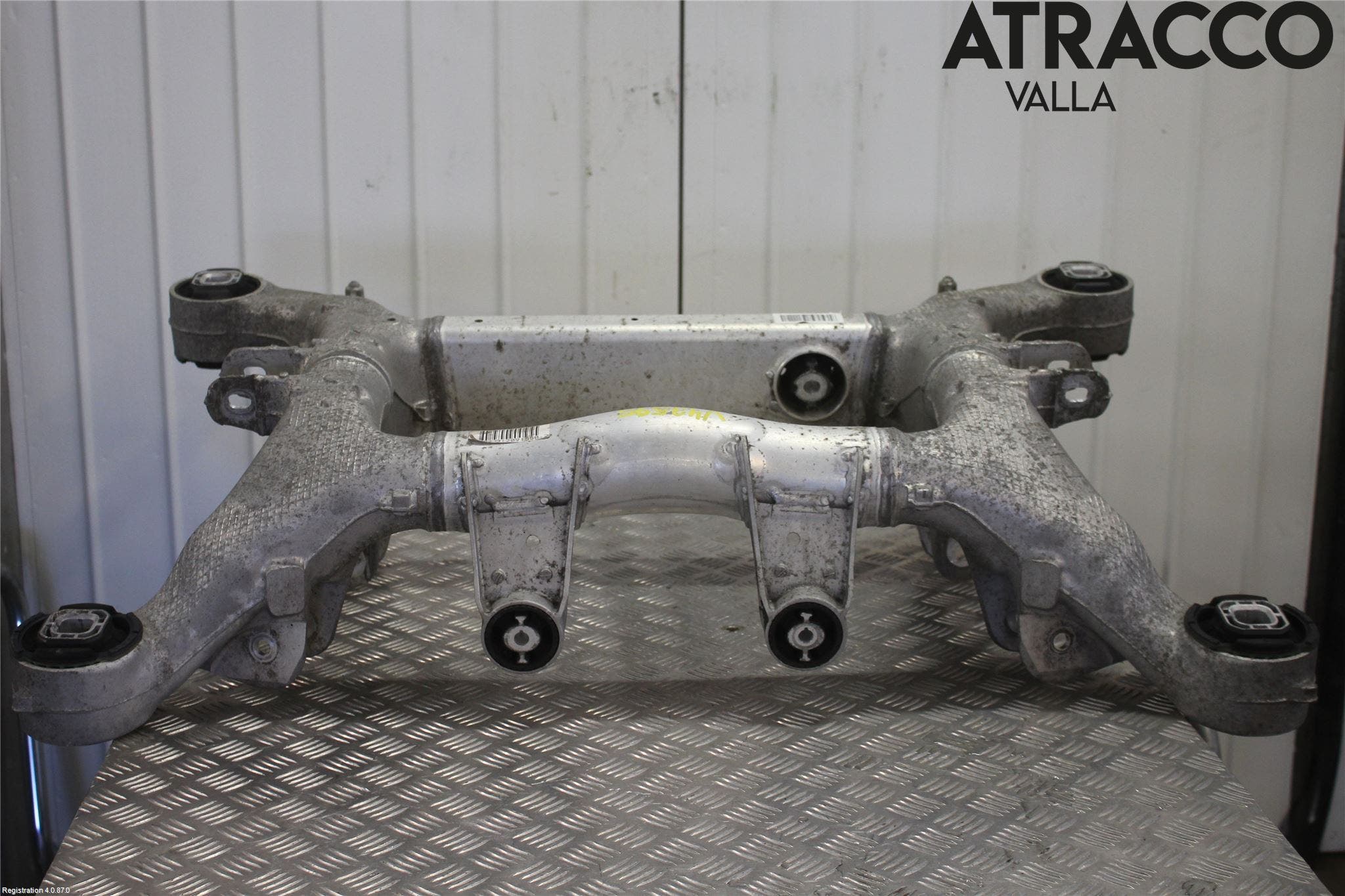 BMW 5 F10/F11/F18 09-17 Bakaxelbalk