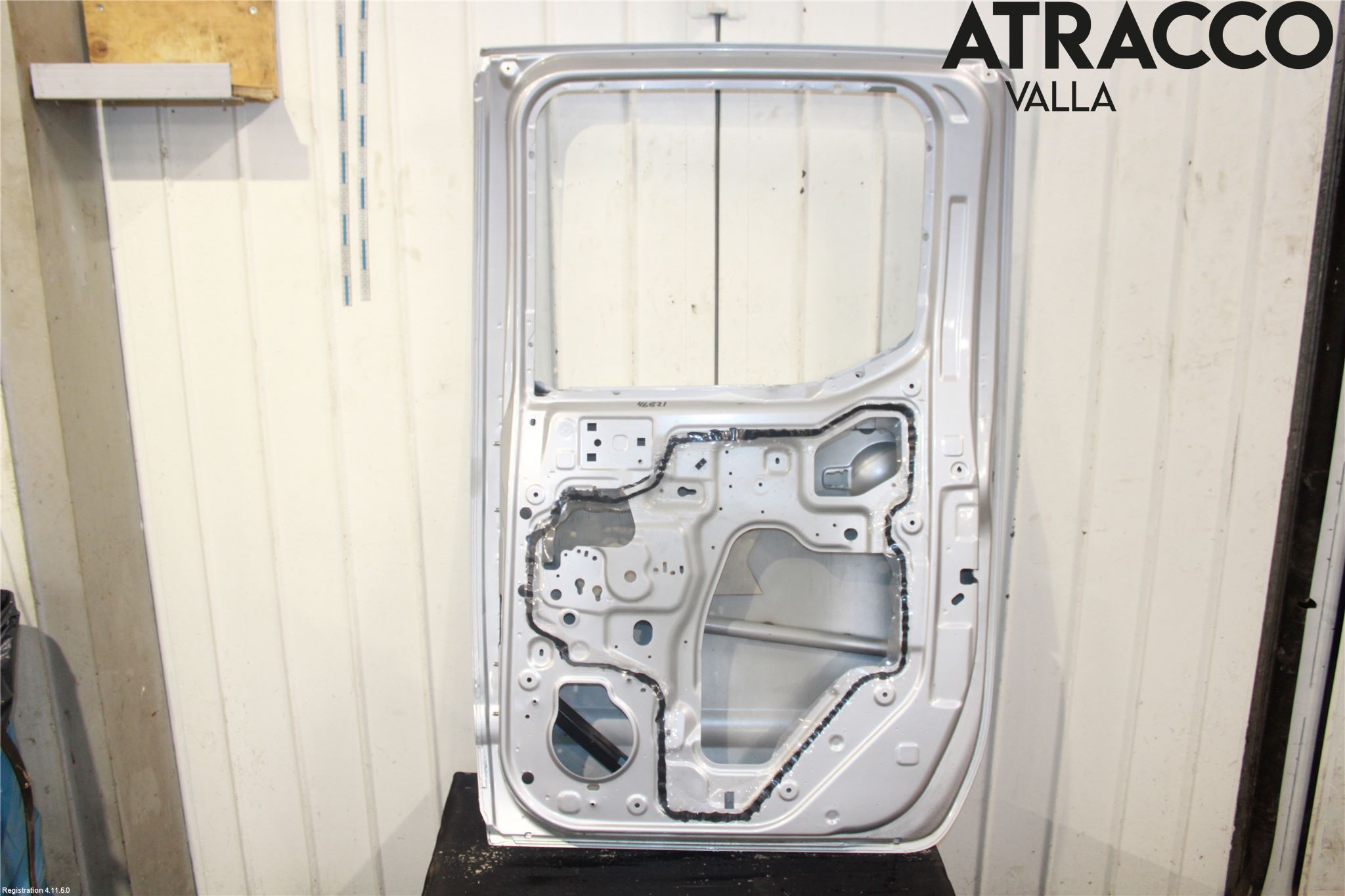 Nissan NAVARA 05-16 Dörr Bak Höger