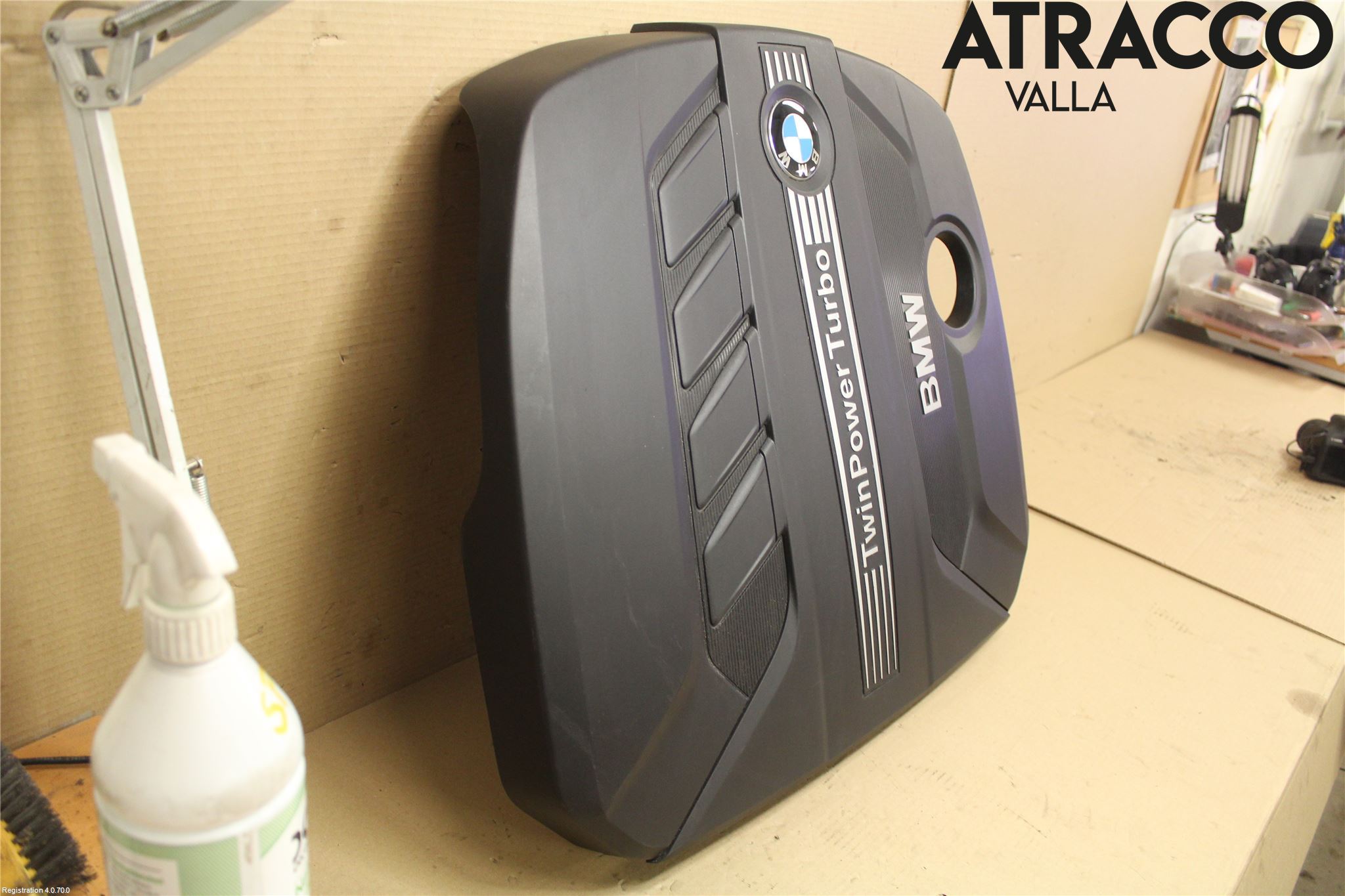 BMW 5 F10/F11/F18 09-17 Motorkåpa