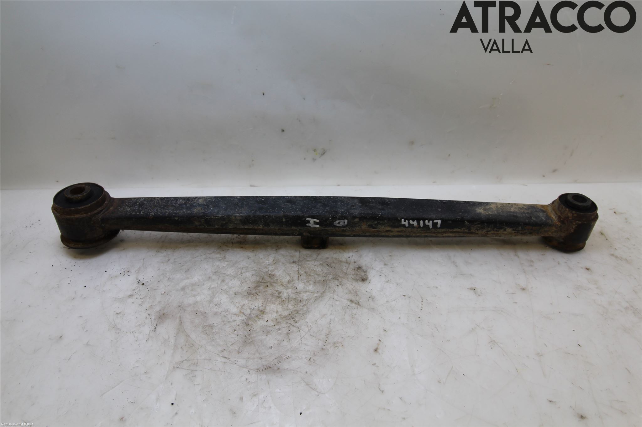 Dodge PICK UP RAM 81- Bärarm Bak Höger