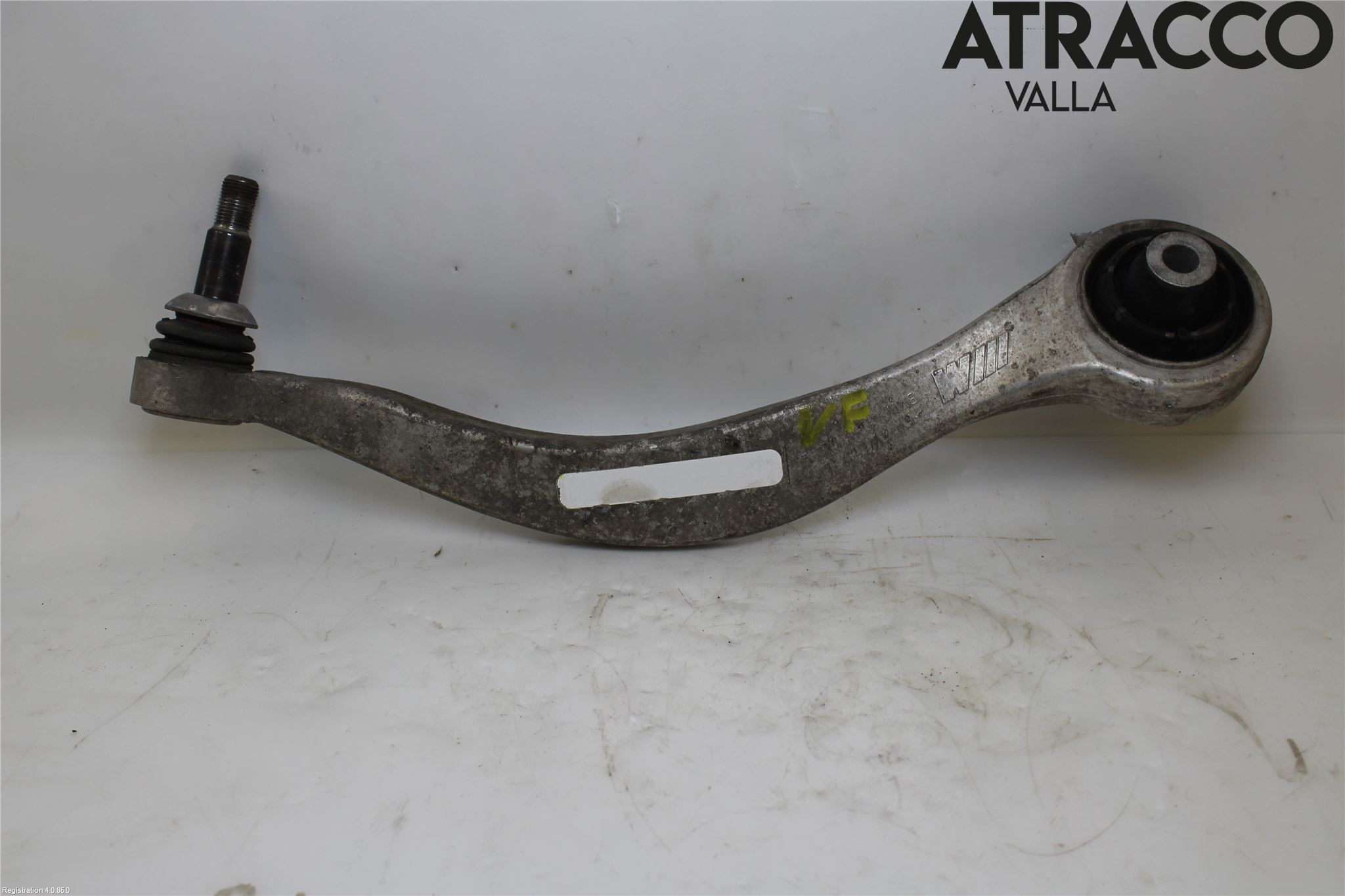 BMW 5 F10/F11/F18 09-17 Bärarm Fram Undre Vä