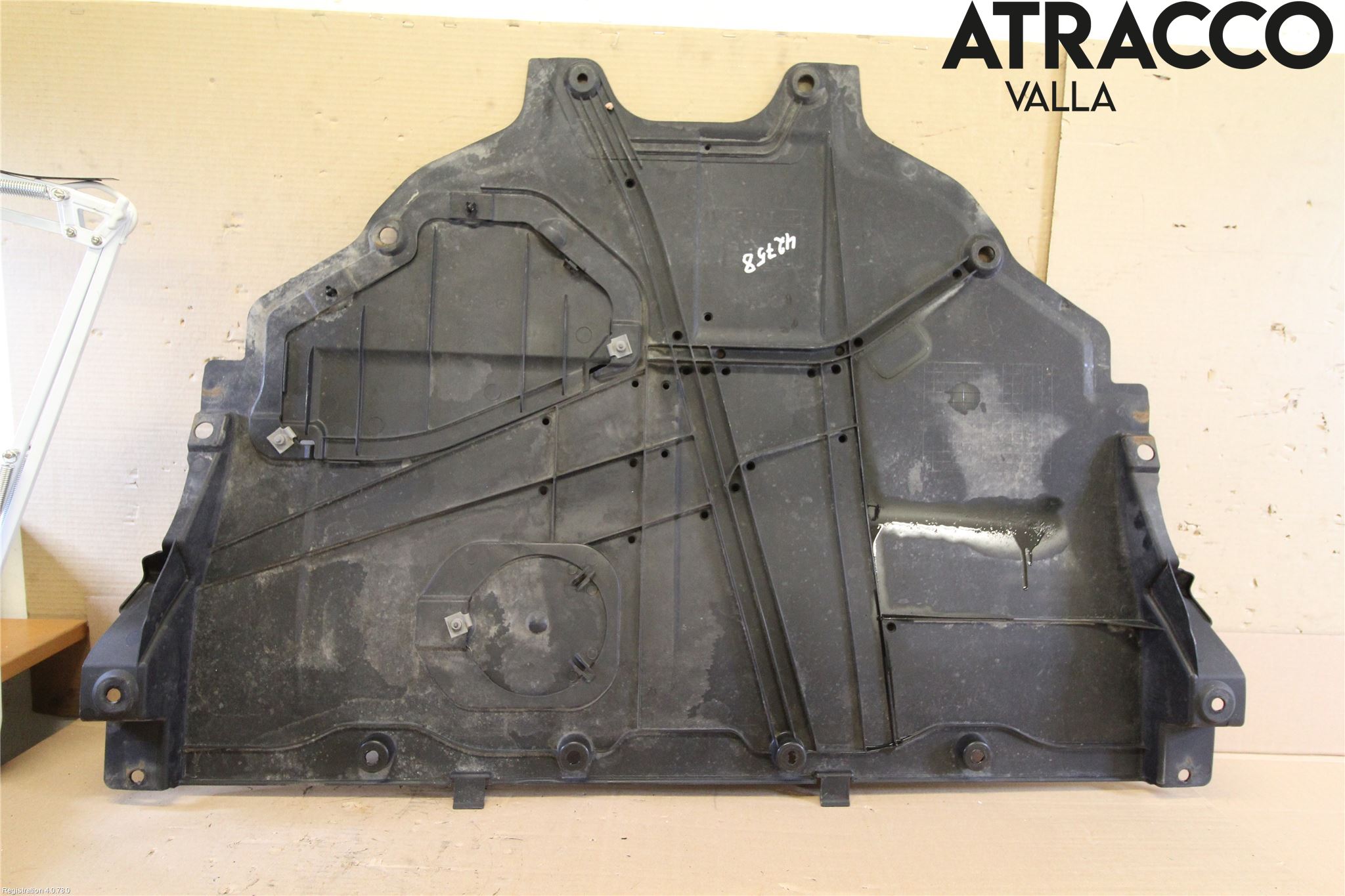 Mazda 3 III 14-19 Hasplåt Plåt-Plast