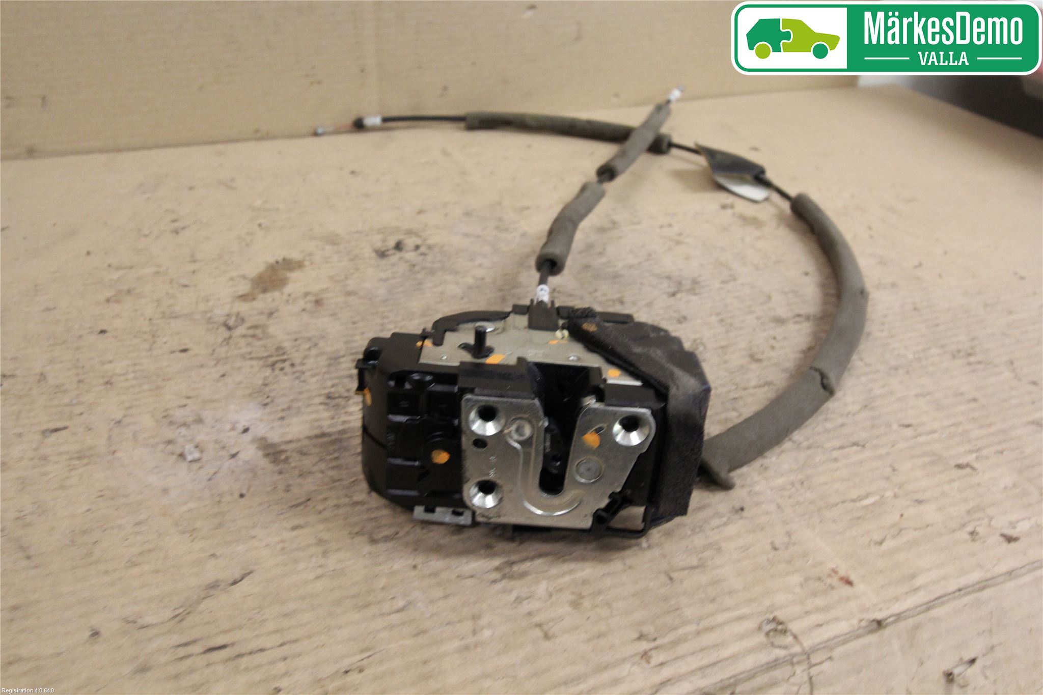 Nissan PULSAR Låskista-Dörrlås