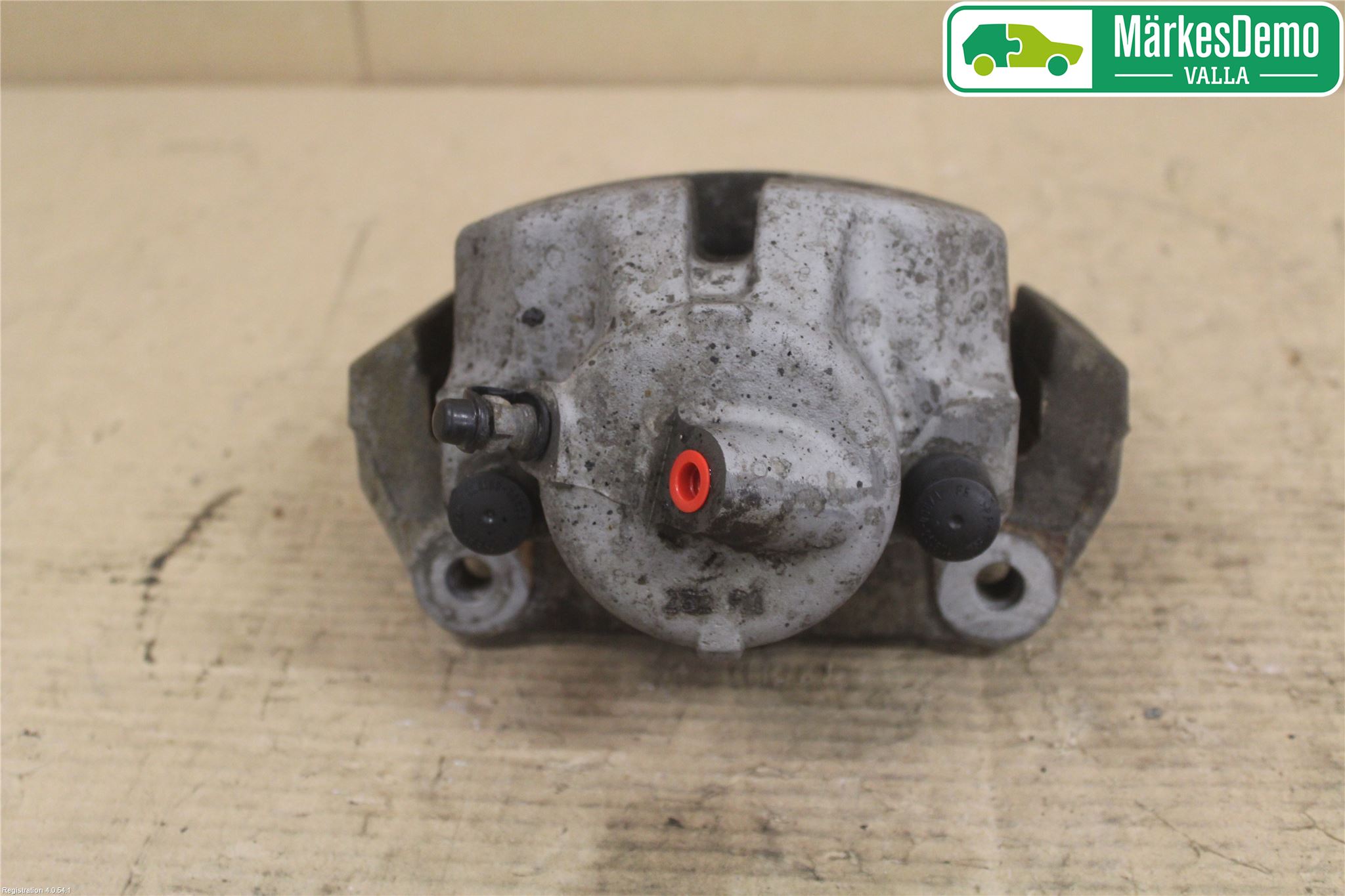 BMW 5 E60/61 Sed/Tou 02-10 Bromsok Fram Höger