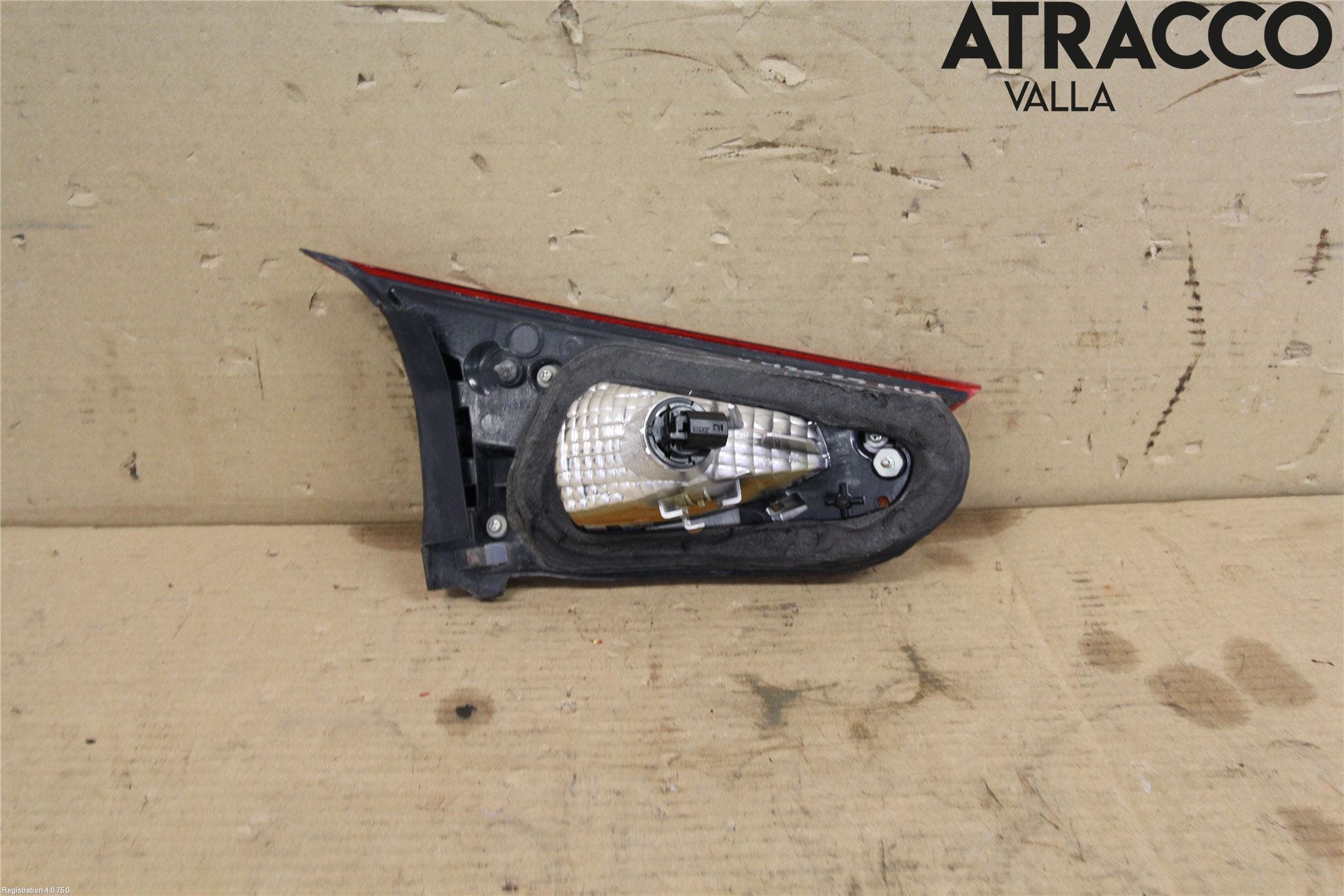 Mazda 3 III 14-19 Bakljus Lucka Hö