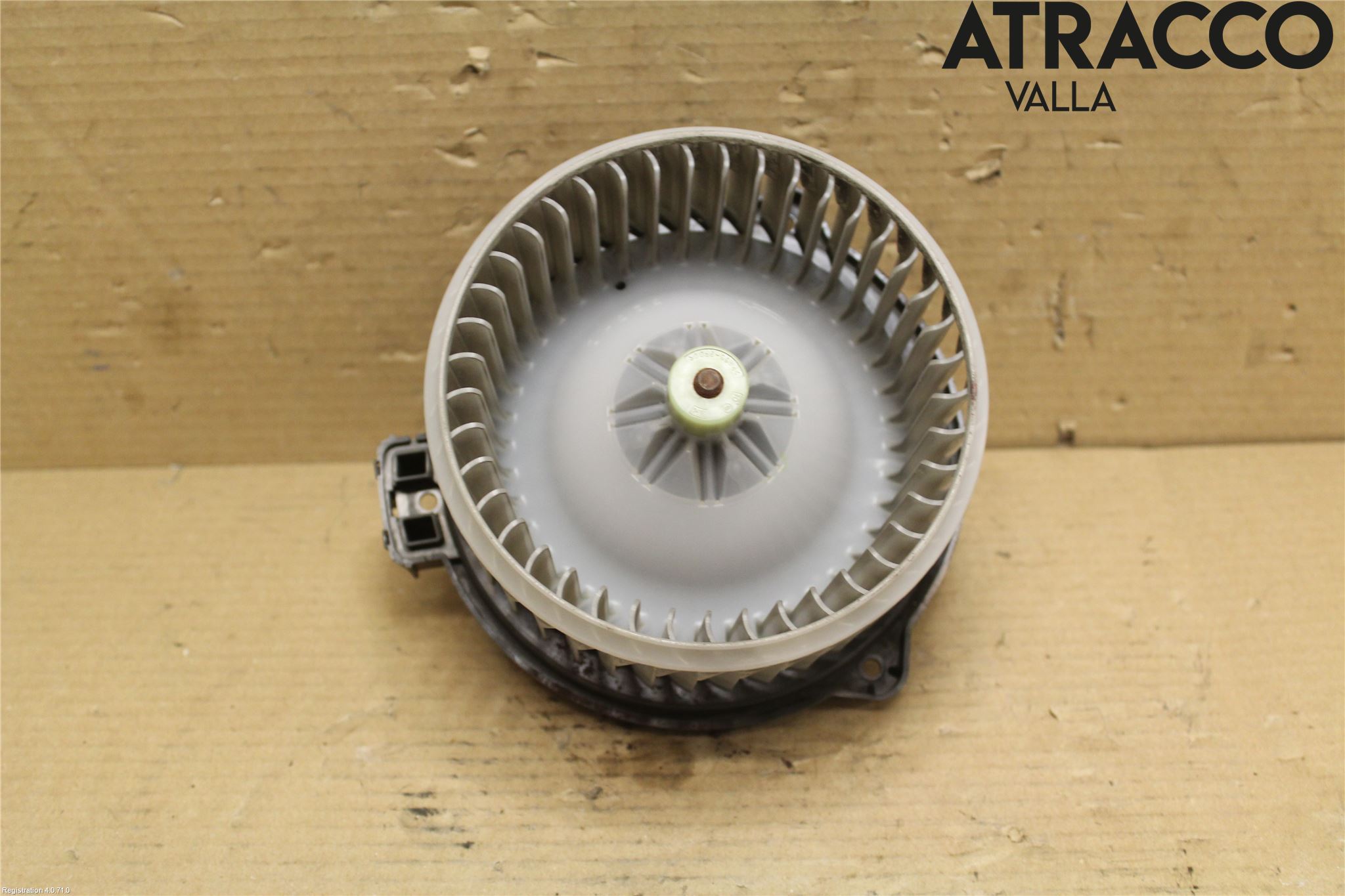 Subaru OUTBACK 10-15 Värmefläkt