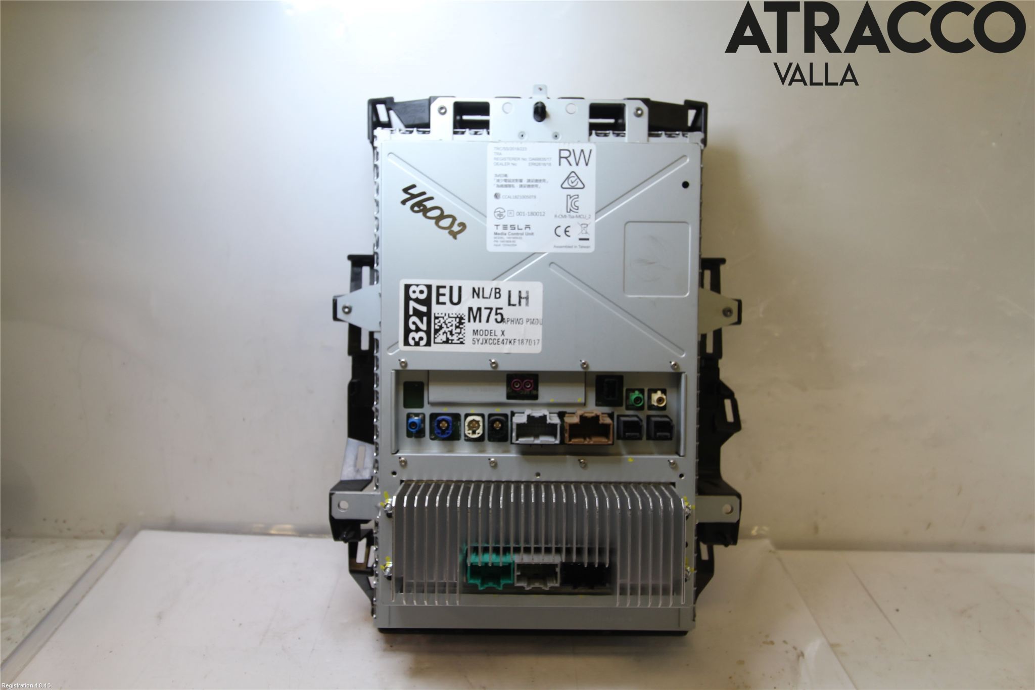 Tesla MODEL X 16- Multifunktionsdisplay