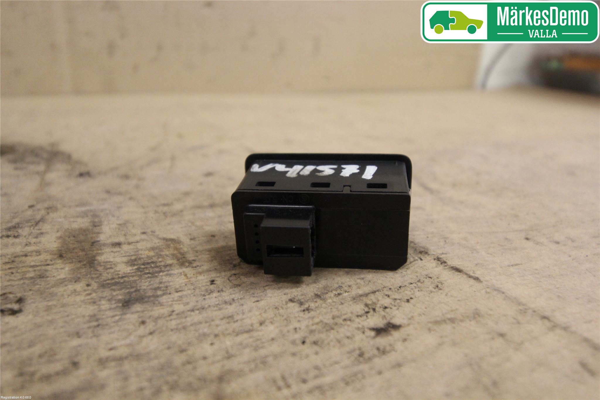 Audi A5 17- Strömställare Baklucka